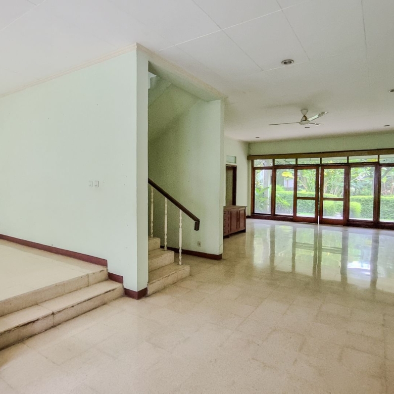 Kemang Selatan 9 No 12 Kav E-3BR-OPEN SPACE AREA