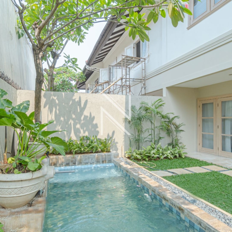 Kemang V Compound - Kemang V, 26 Residence, Bungalow Type K - KMG131 - SWIMMING POOL