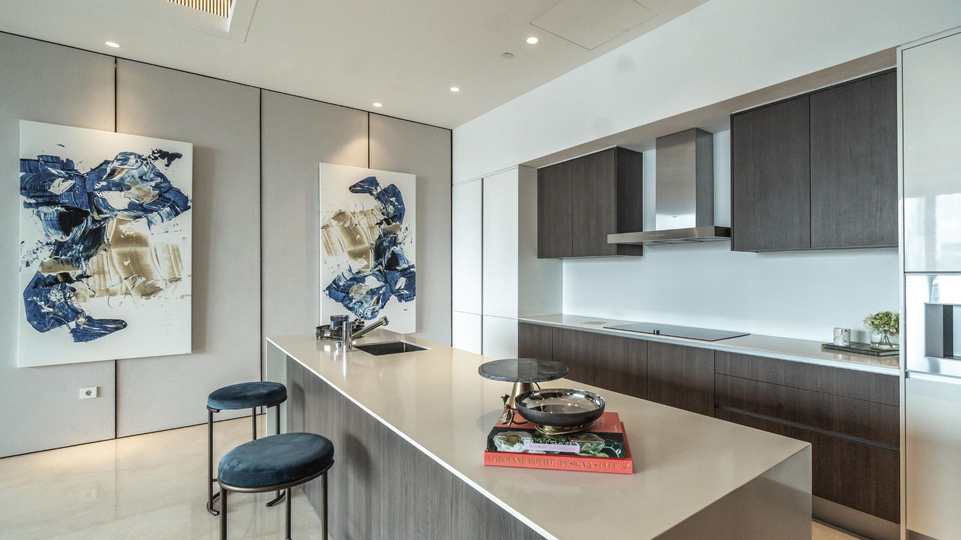 Elegant 3BR for Family at Mangkuluhur Residence