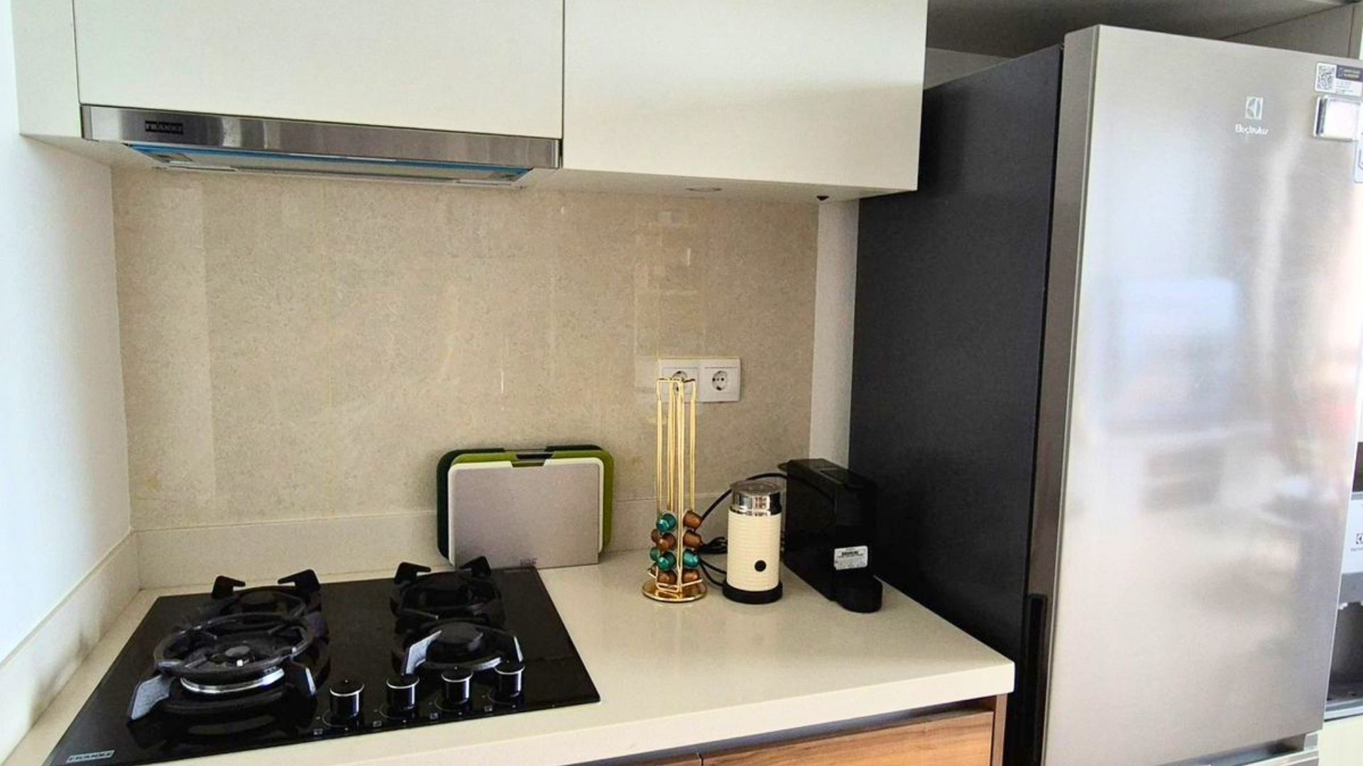 For Sale 2BR Apartment Marigold Navapark Tangerang Regency Bsd MAR001