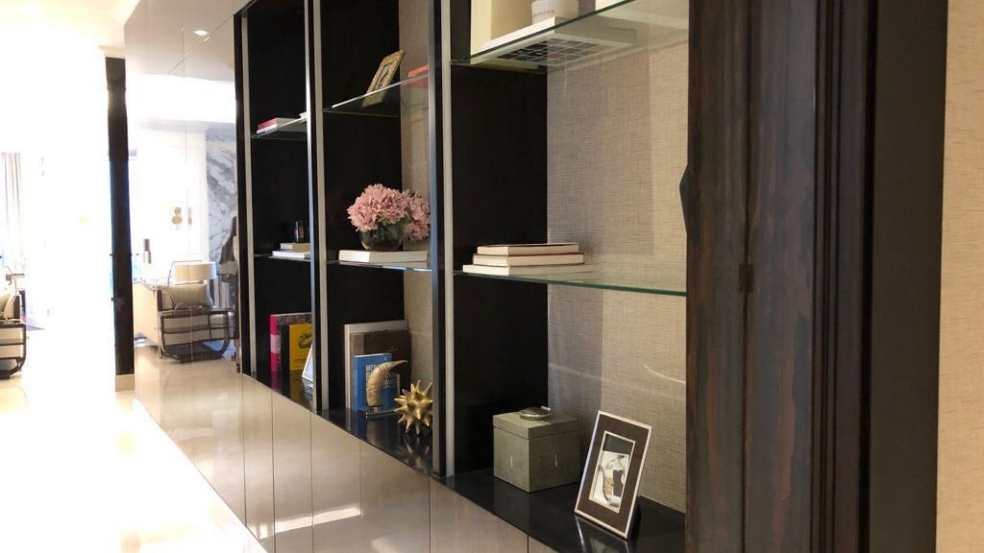 Elegant 3BR Stay at Regent Residence