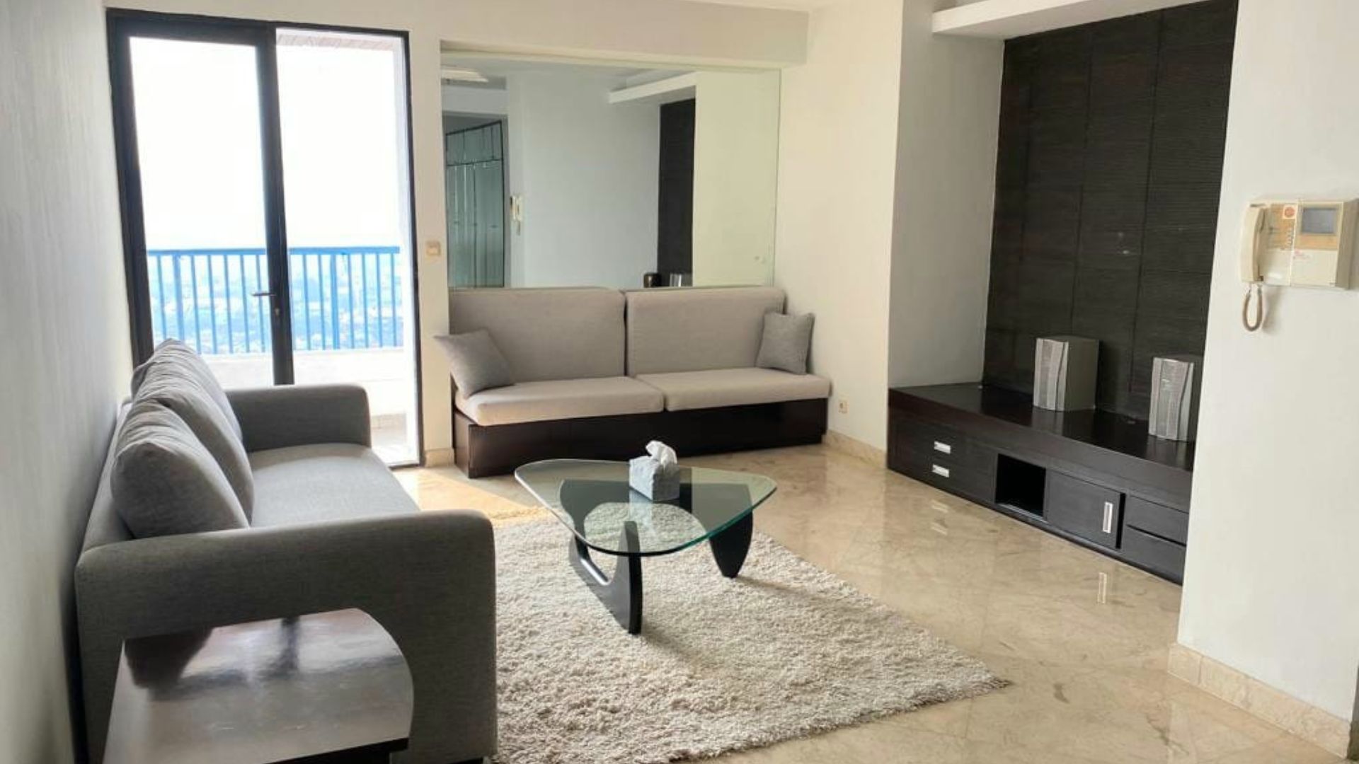 For Sale 3BR Apartment Park Royale Executive Suites South Jakarta Gatot Subroto PRES002