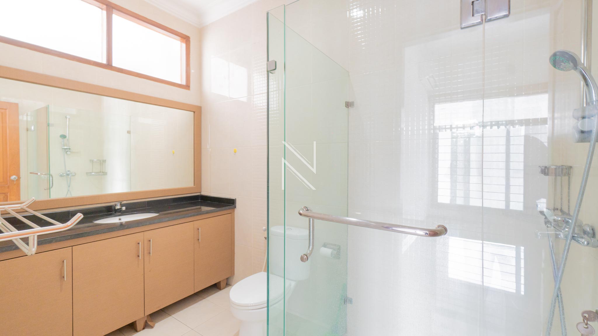 For Rent 6BR House South Jakarta Kuningan KNG148