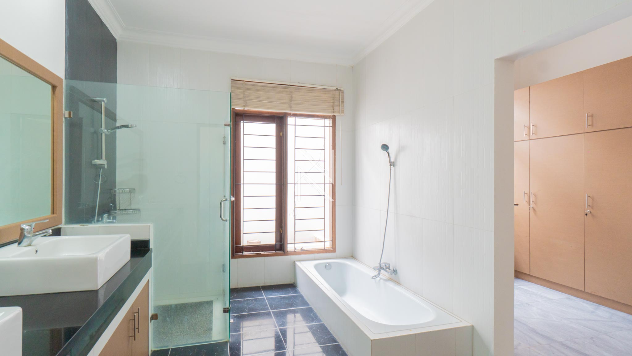For Rent 6BR House South Jakarta Kuningan KNG148
