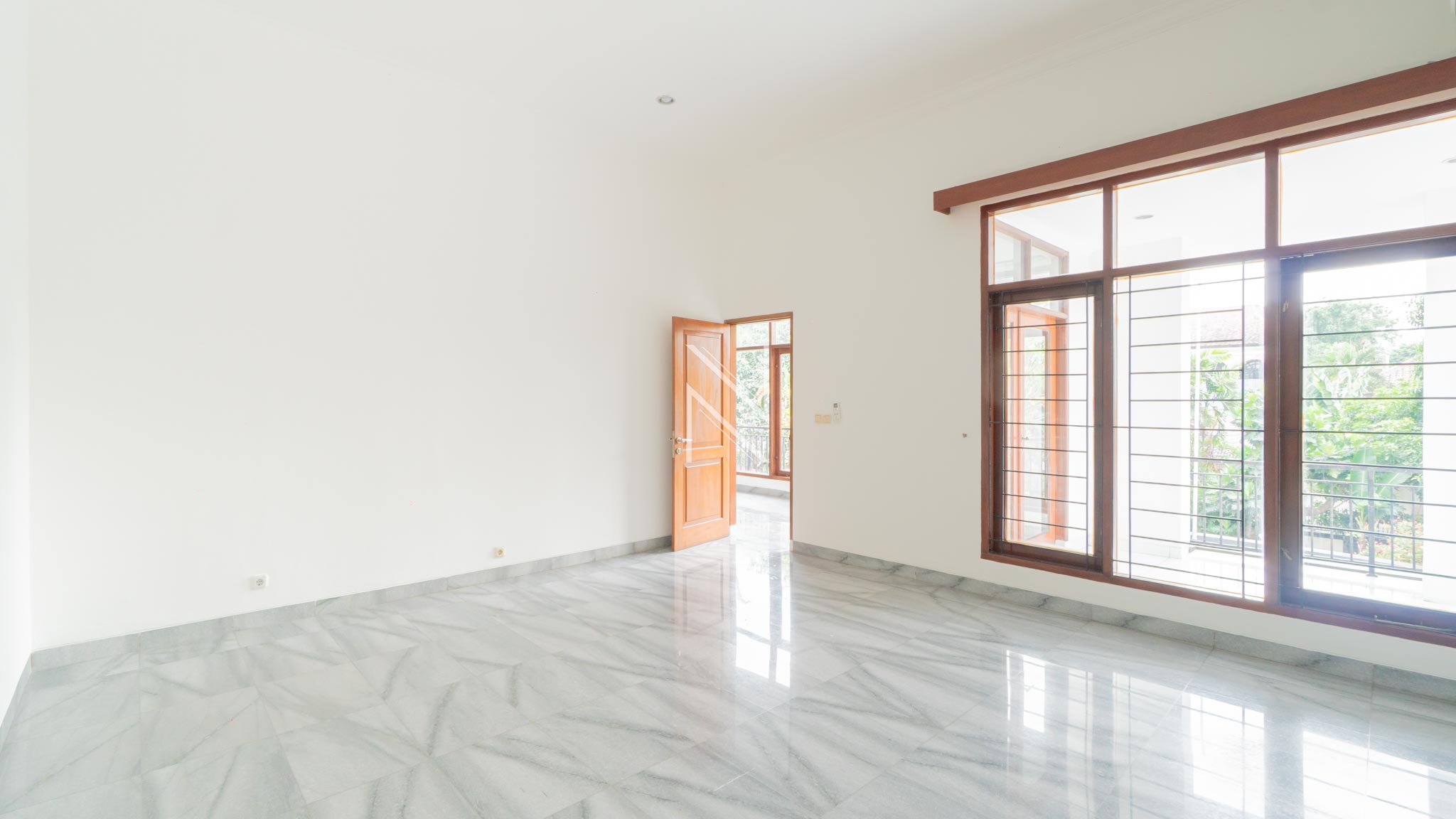 For Rent 6BR House South Jakarta Kuningan KNG148