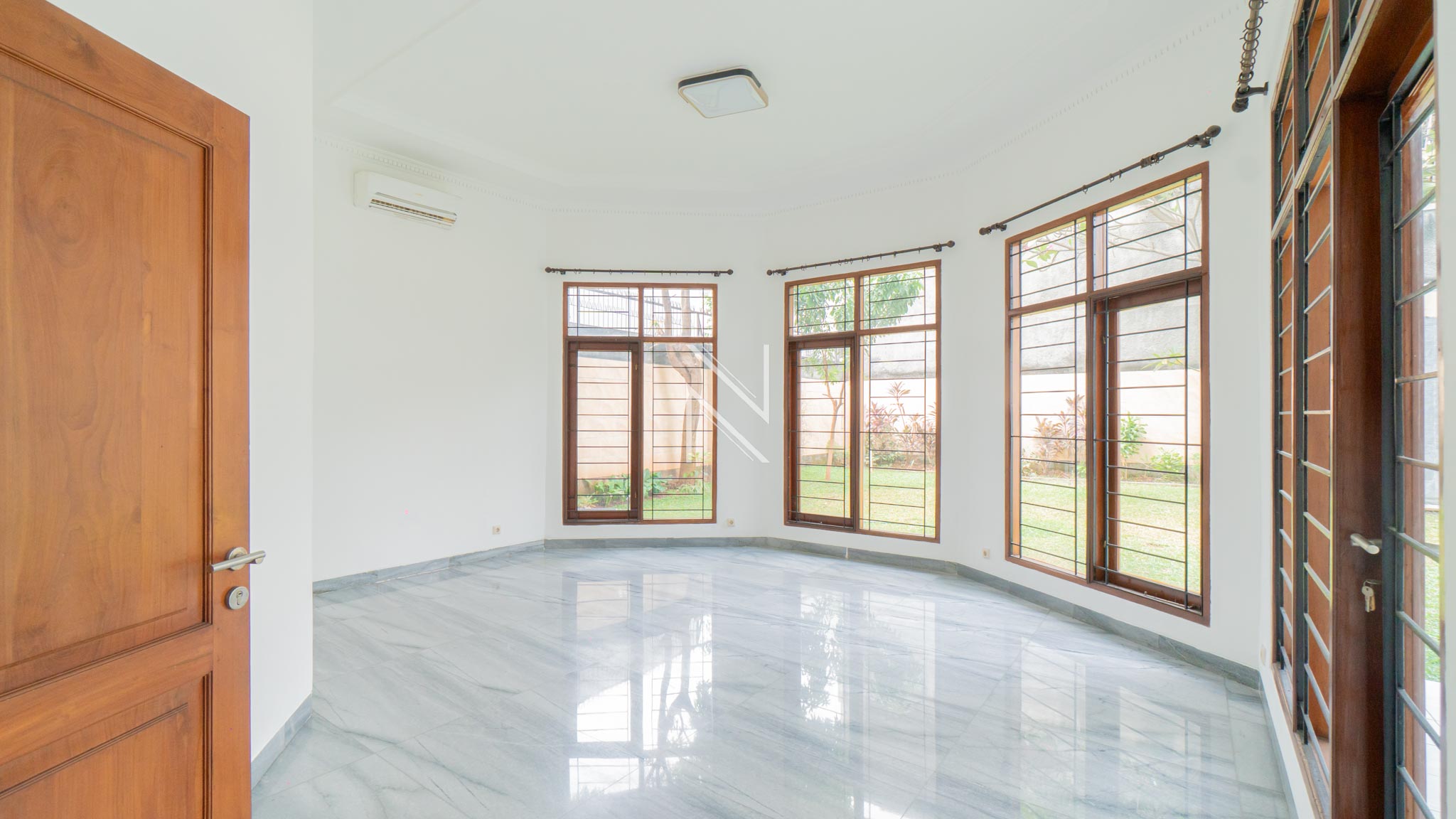 For Rent 6BR House South Jakarta Kuningan KNG148