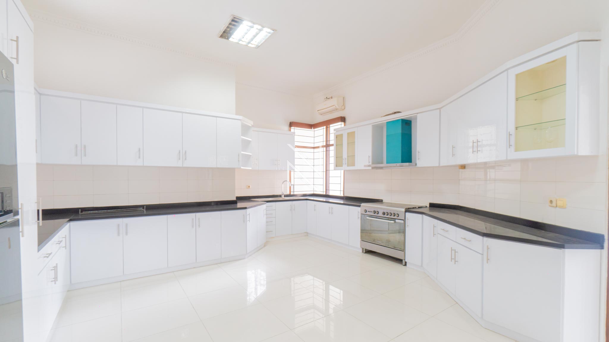 For Rent 6BR House South Jakarta Kuningan KNG148