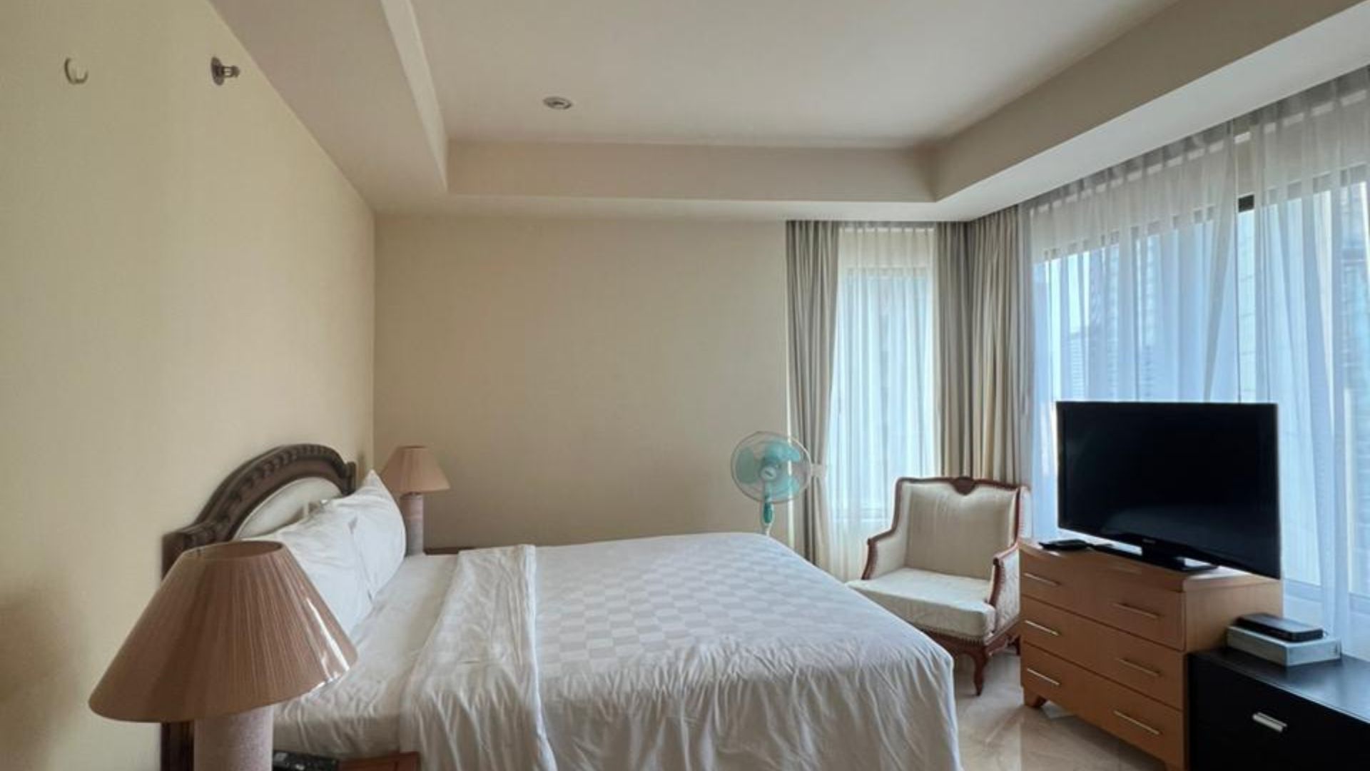 For Rent 2BR Apartment Plaza Residence Central Jakarta Surdirman PR015
