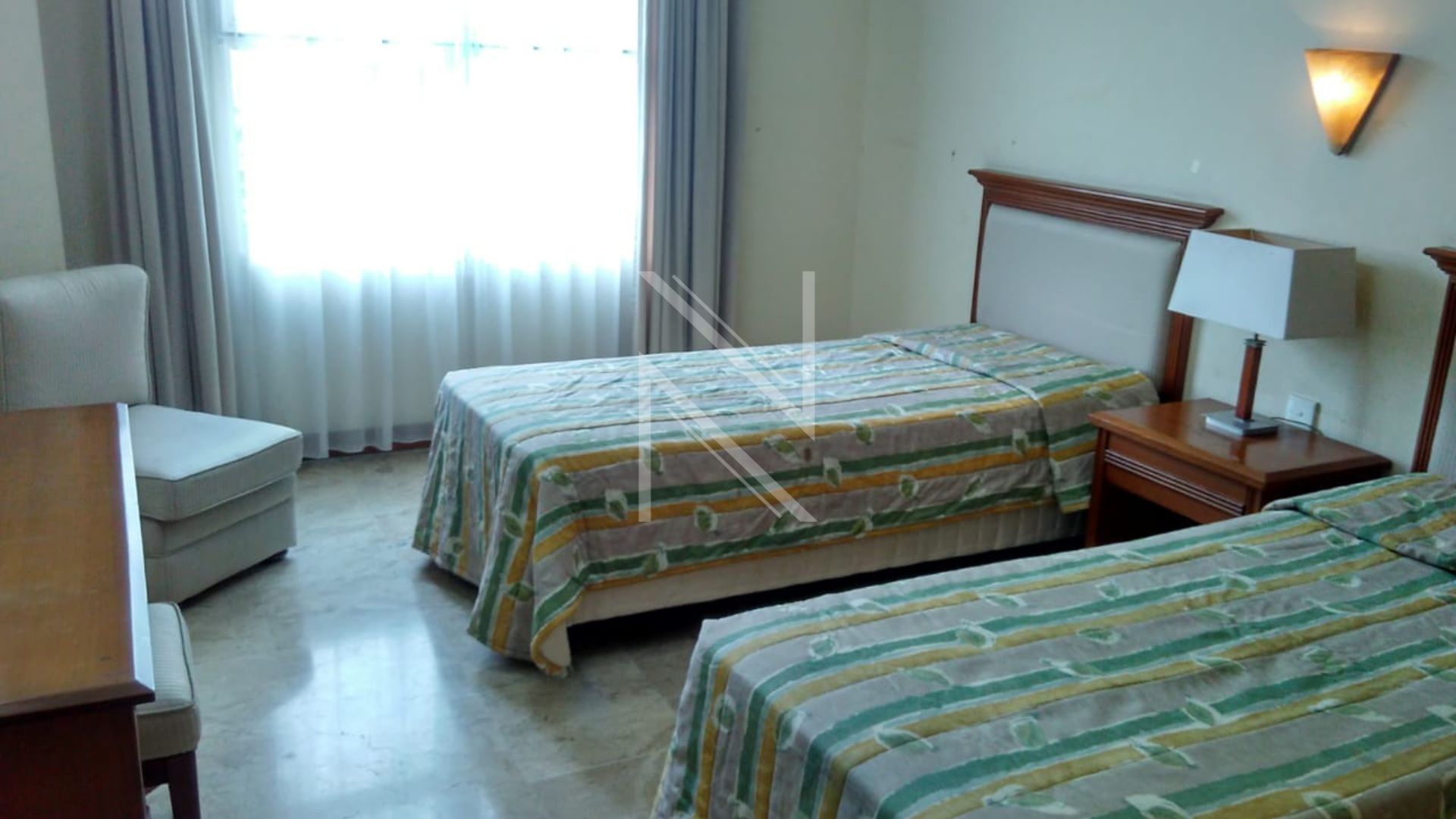 Spacious 3BR Residence – Pondok Indah Golf Apartment