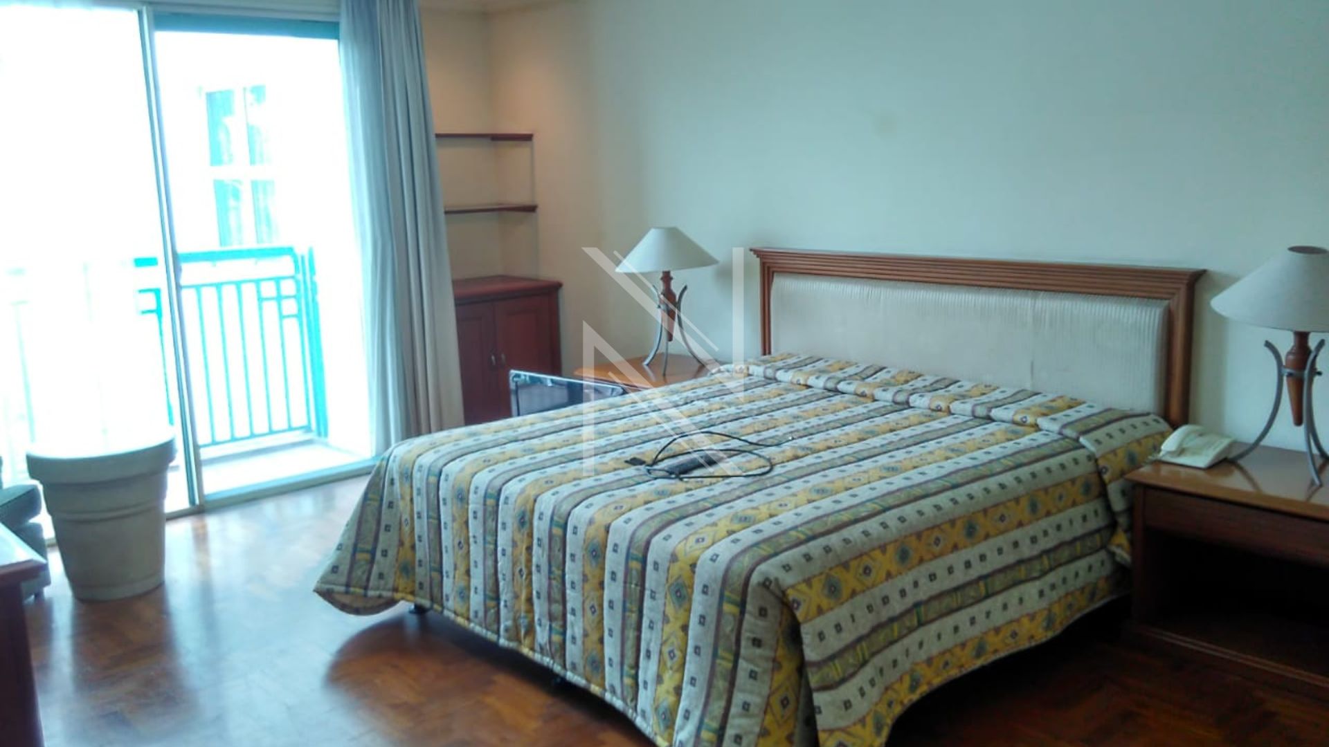 Spacious 3BR Residence – Pondok Indah Golf Apartment