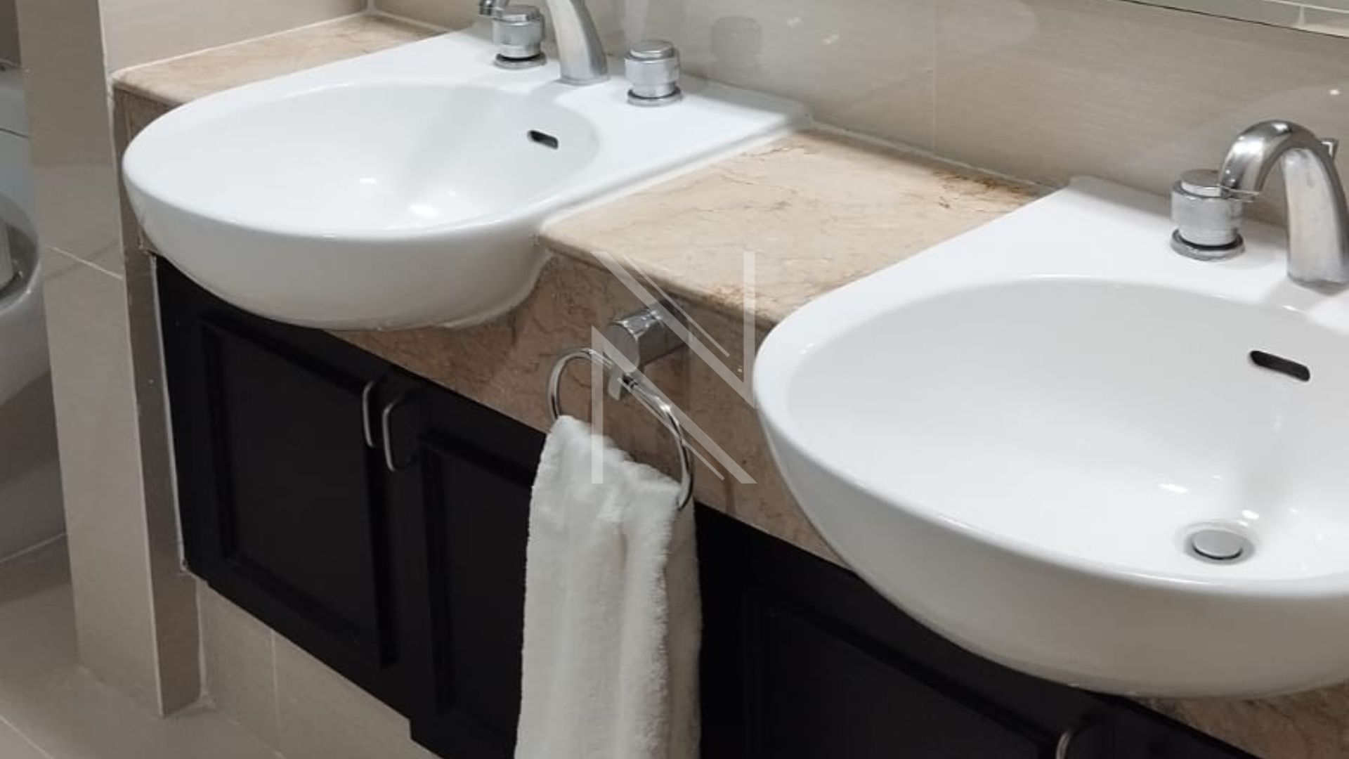 Luxury 3BR – Pondok Indah Golf Apartment