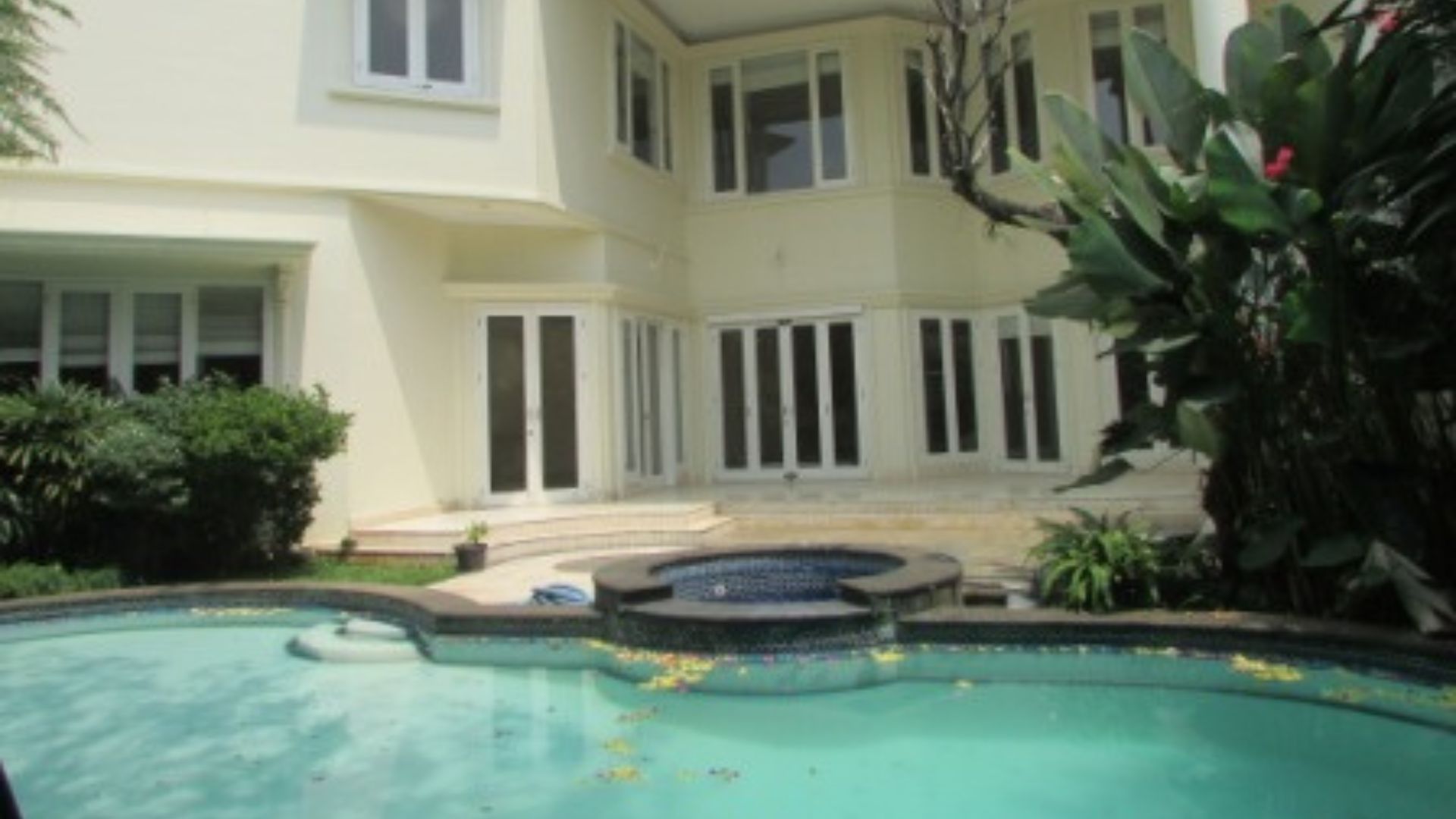 Penta Residence 45A Kav B-5BR-SWIMMING POOL