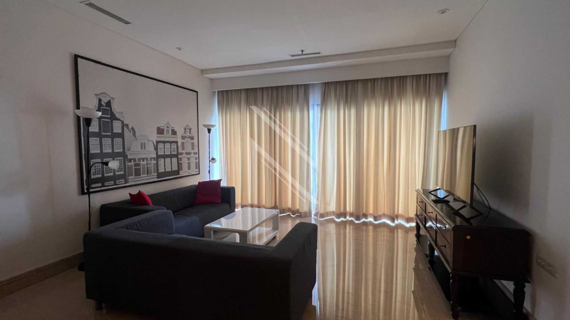 SCBD – NO CAP043 – LIVING-ROOM For Rent 3BR Apartment Capital Residence South Jakarta SCBD CAP043