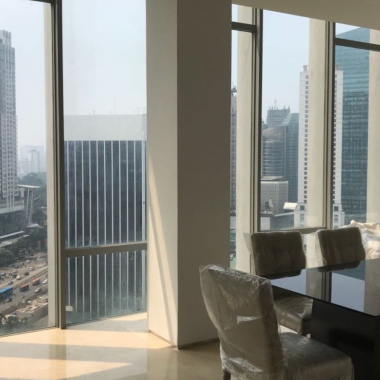 SENOPATI SUITES-2BR-DINING AREA