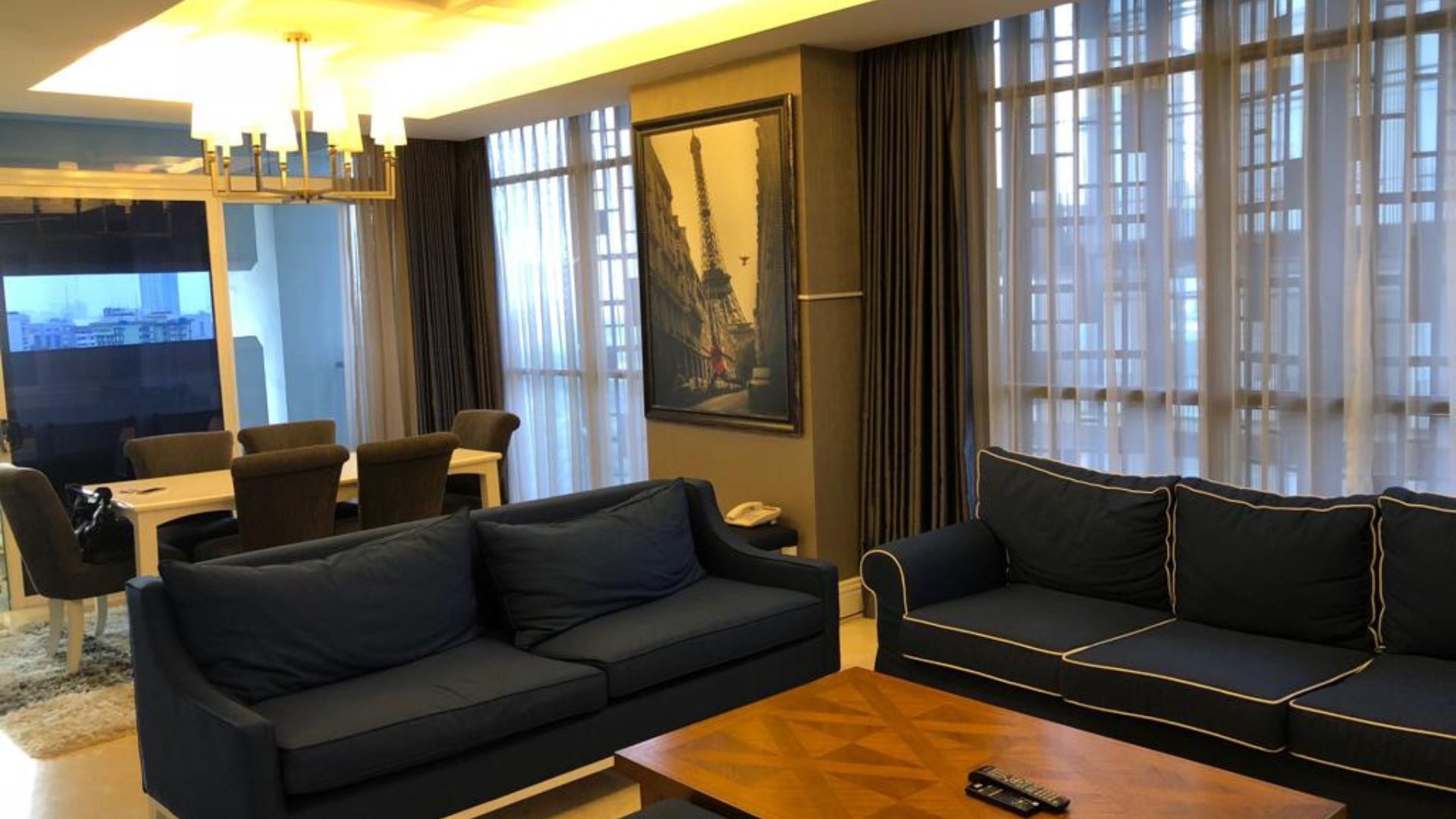 SENOPATI SUITES-2BR-LIVING AREA