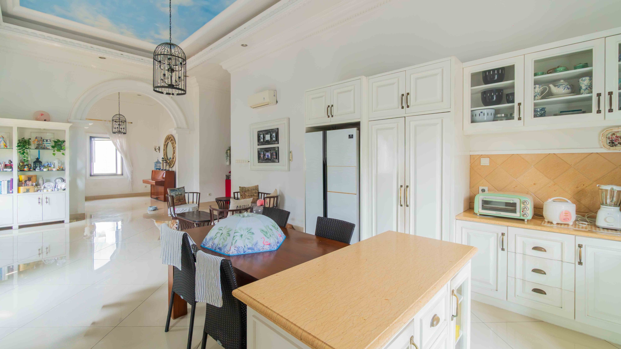 SENTUL MANSION 58 – FOURTH BUILDING KITCHEN AND DINING AREA (2) For Buy 5BR House Bogor City Bogor STLS001