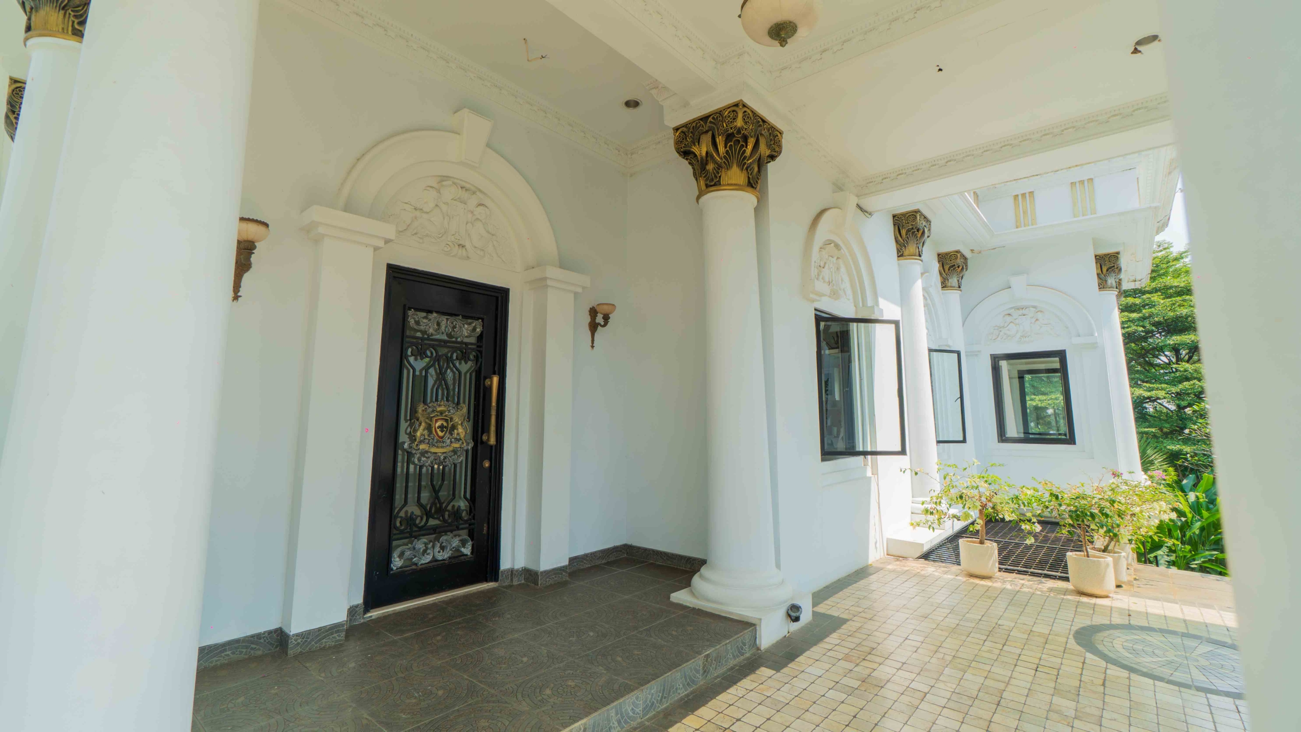 SENTUL MANSION 58 – FOURTH BUILDING TERRACE For Buy 5BR House Bogor City Bogor STLS001
