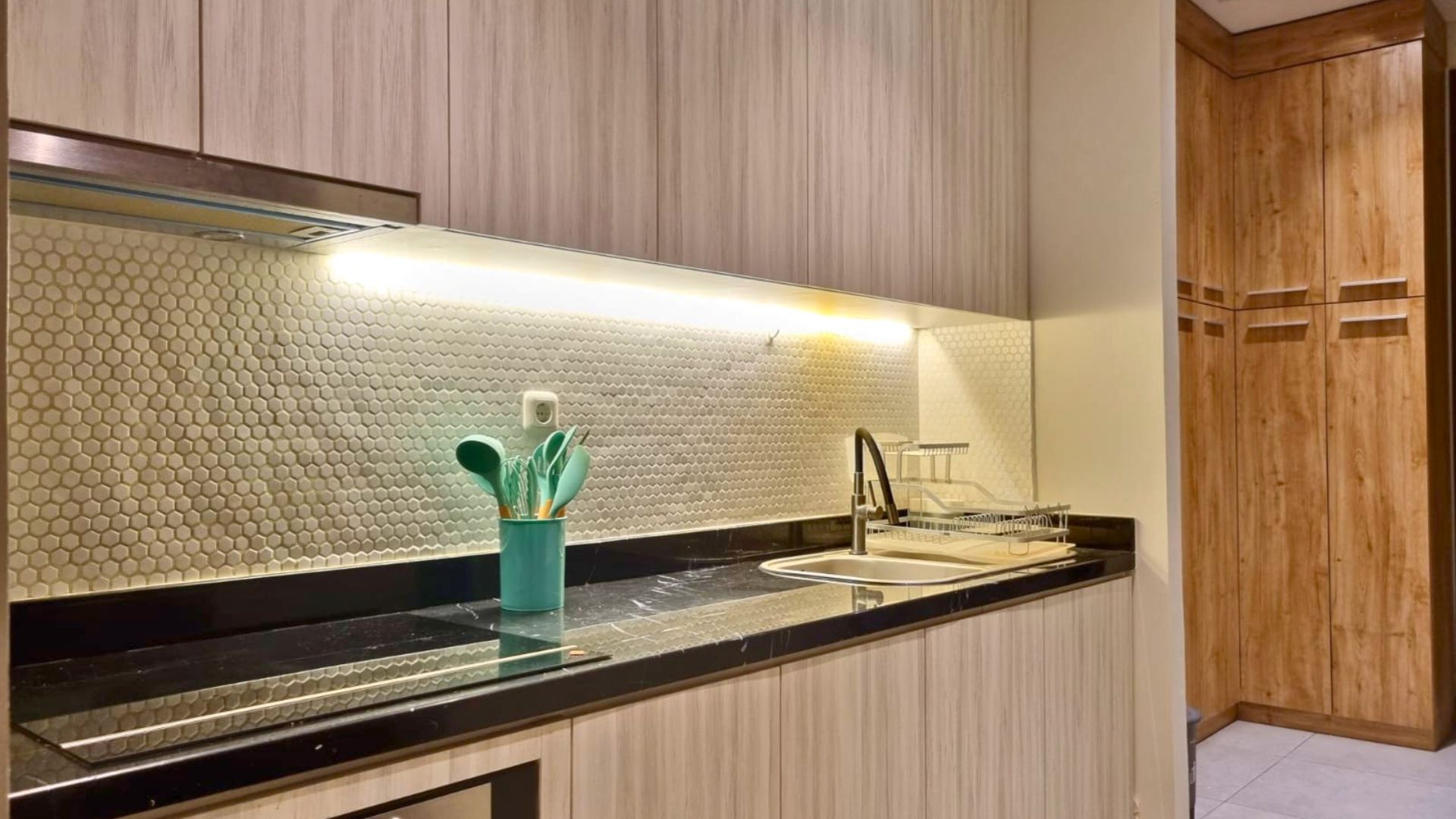 For Rent 3BR Apartment The Elements South Jakarta Kuningan EL013