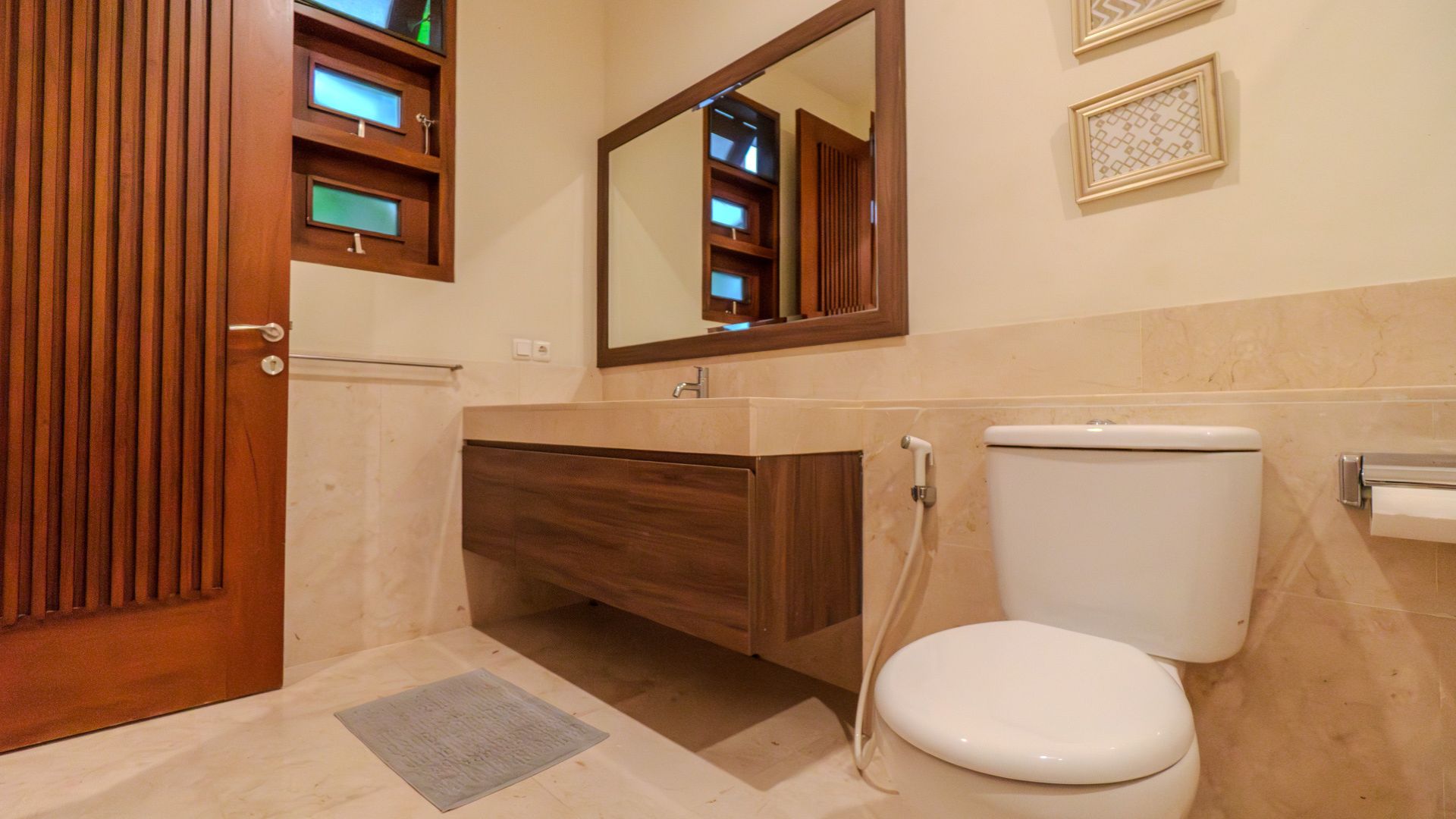 Luxury 6BR Estate at Cilandak
