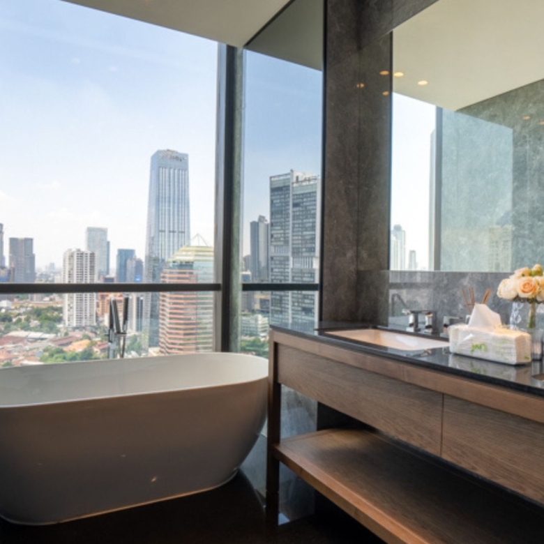 The Regent Residence-2BR-BATHROOM