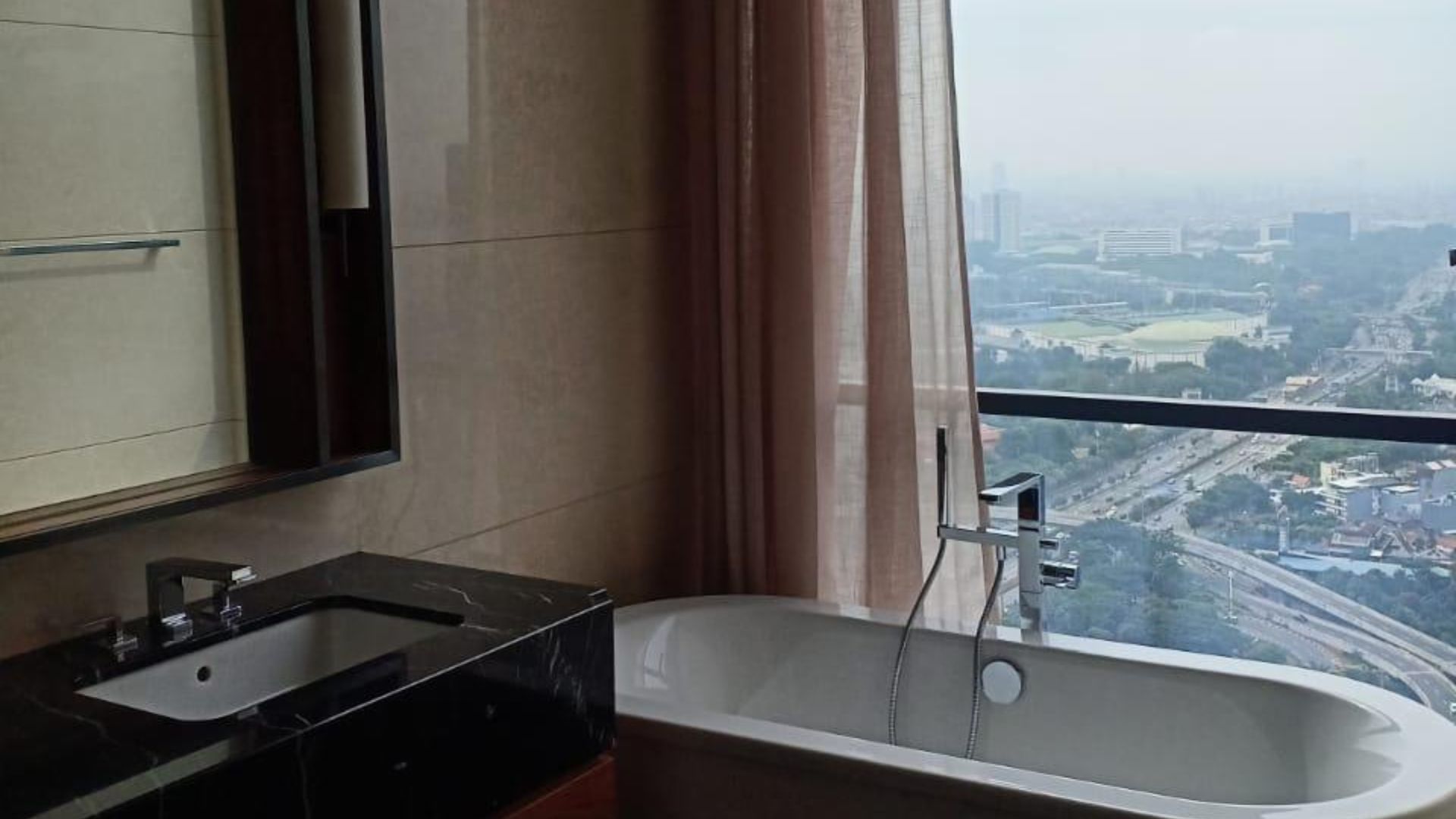 The Regent Residence-3BR-BATHROOM 2 For Rent 3BR Apartment Regent Residences South Jakarta Gatot Subroto RGT016
