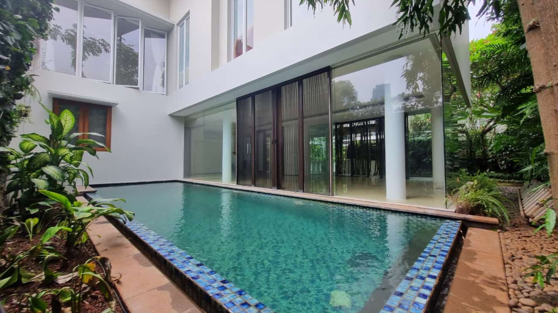 For Rent 3BR House South Jakarta Senopati KBBR200