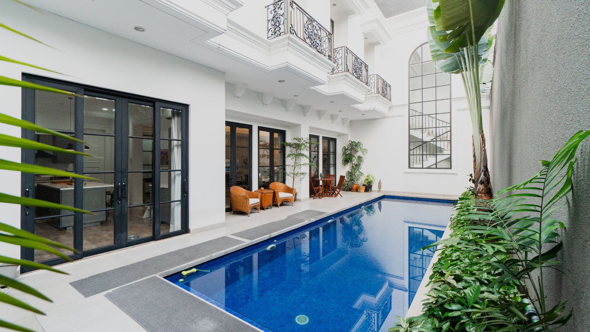 Tumaritis Tulip No. 21 Kav C-5BR-SWIMMING POOL