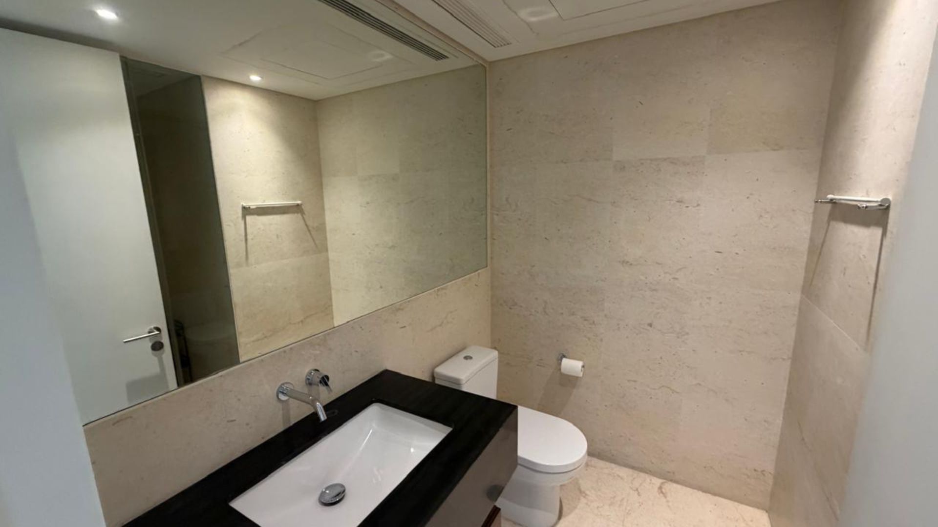 Elegant 3BR Family Living at Verde One