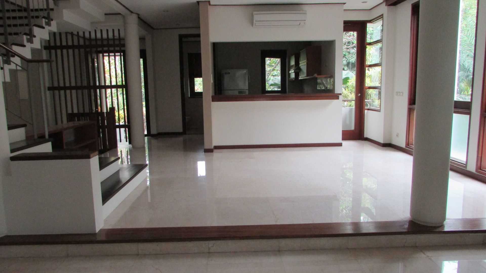 Villa Veranda 1 Kav N-3BR-DINING AREA