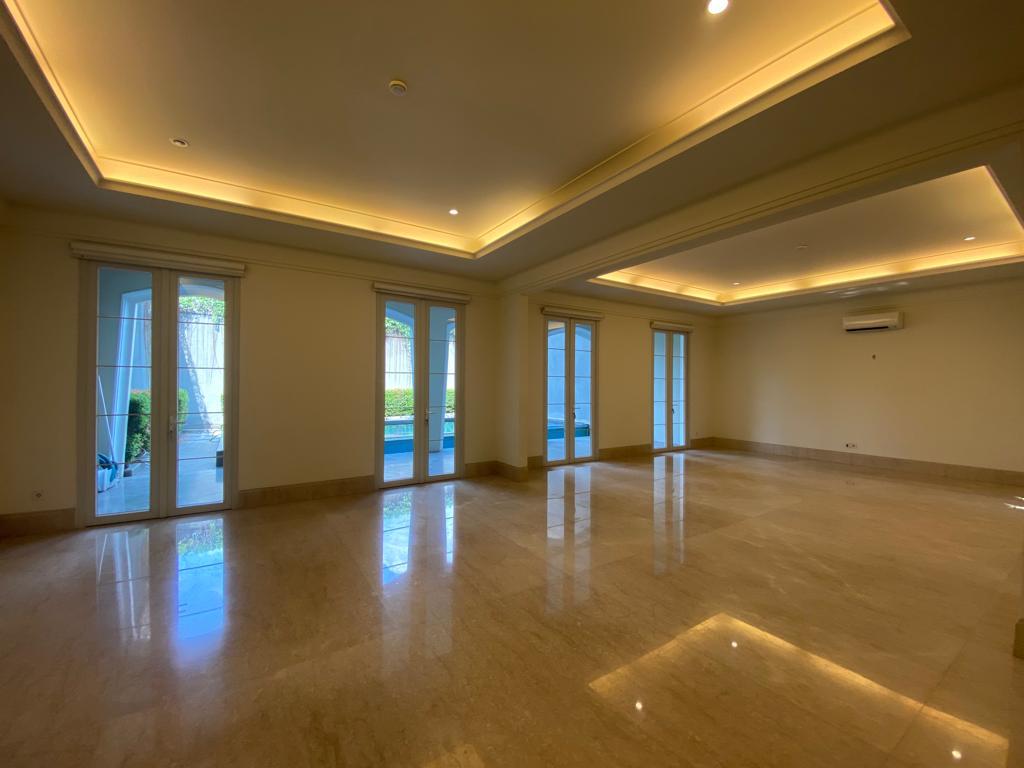 For Rent 5BR House South Jakarta Kemang KMGS081