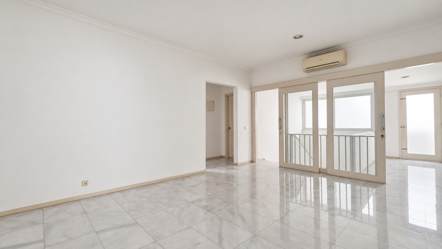 BLOK AA-5BR-FAMILY AREA AT SECOND FLOOR ANGLE 1 For Rent 4BR House South Jakarta Cipete CPT063