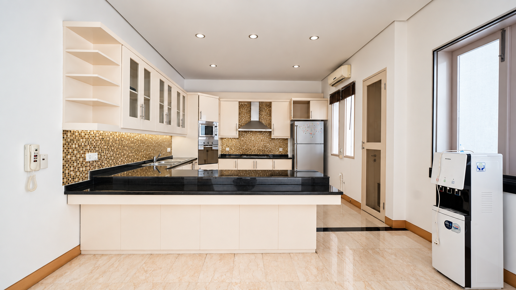 BLOK E-5BR-KITCHEN AREA For Rent 4BR House South Jakarta Cilandak CLD339