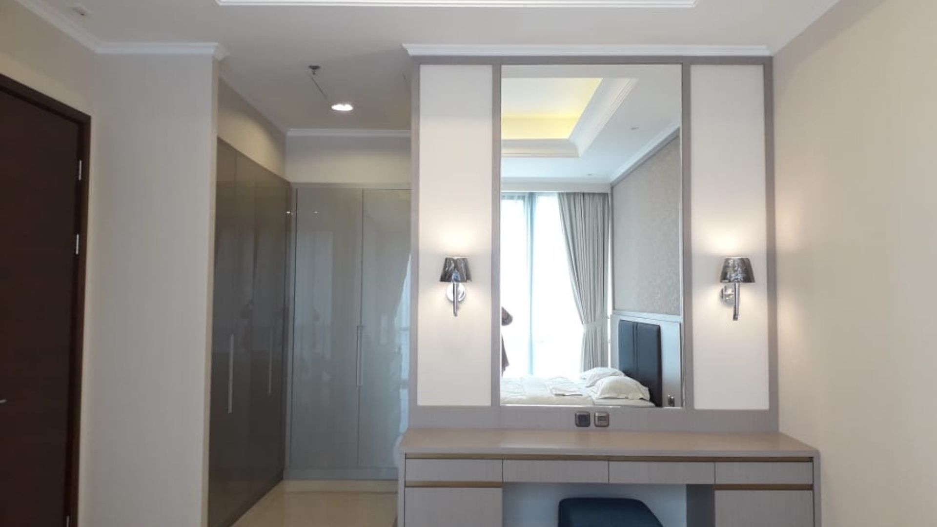 For Rent 2BR Apartment District 8 South Jakarta Senopati DSTC049