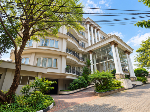 For Rent 2BR Apartment South Jakarta Cilandak EP026