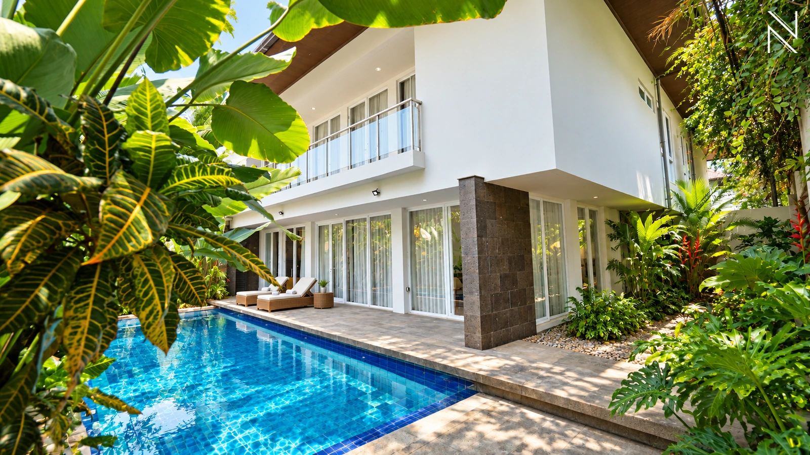 Executive Paradise – E11 – Pool Area(4) For Rent 5BR House South Jakarta Cilandak CLD605