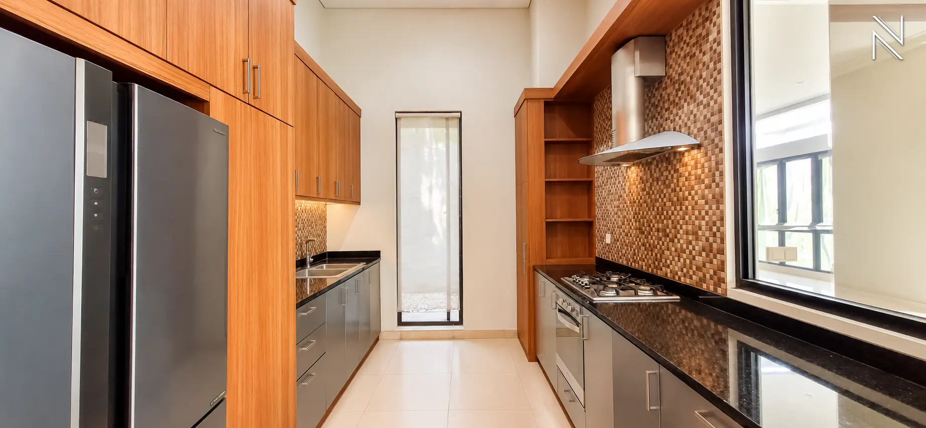 Gaharu no.6 – Dapur 01 For Rent 5BR House South Jakarta Cilandak CLD029