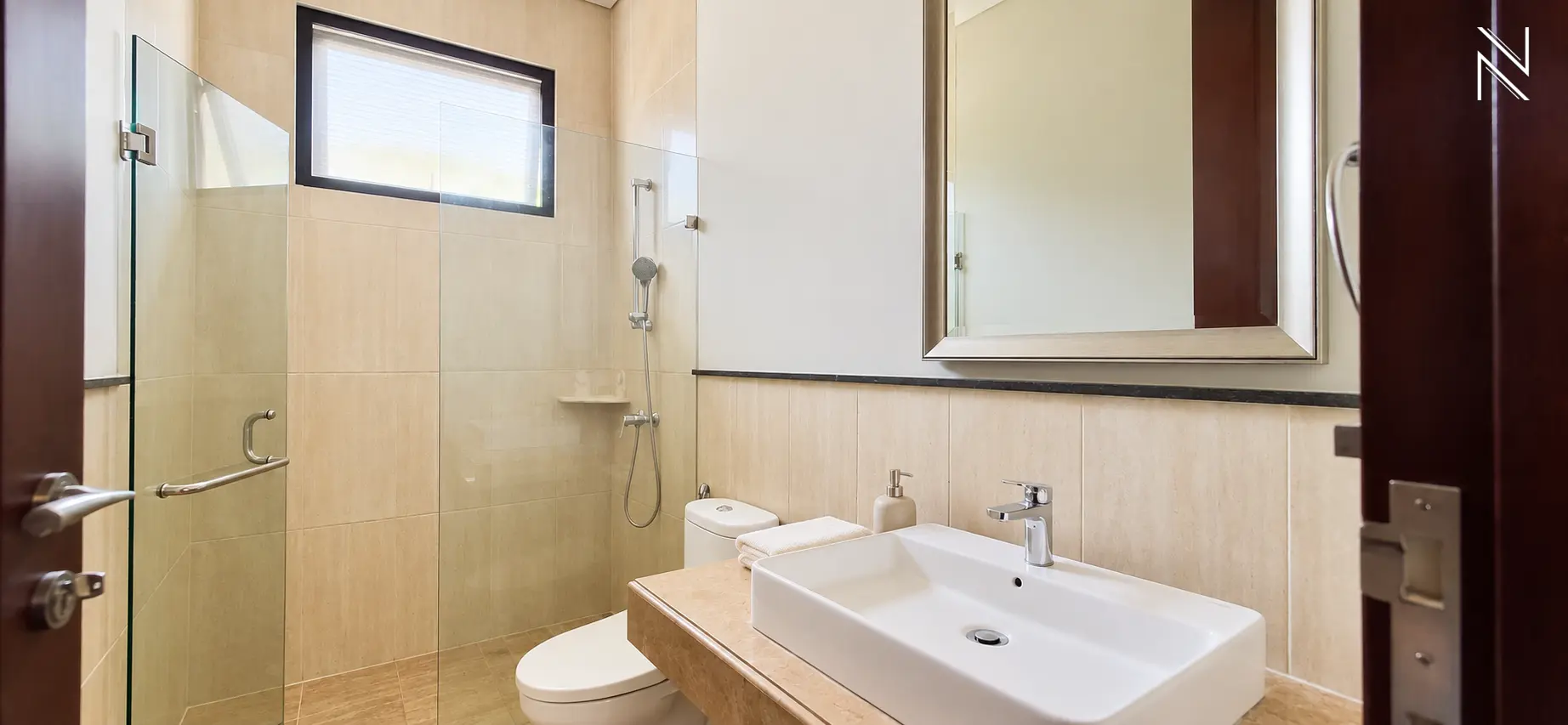Gaharu no.6 – Kamar Mandi 02 For Rent 5BR House South Jakarta Cilandak CLD029