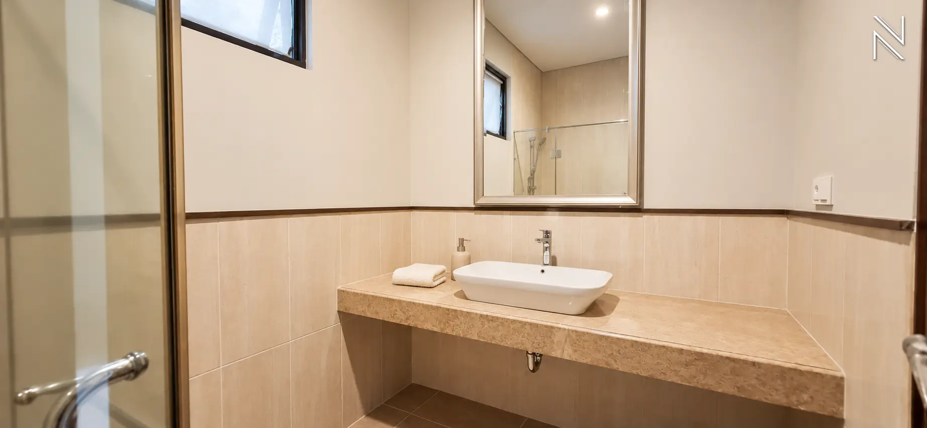 Gaharu no.6 – Kamar Mandi For Rent 5BR House South Jakarta Cilandak CLD029