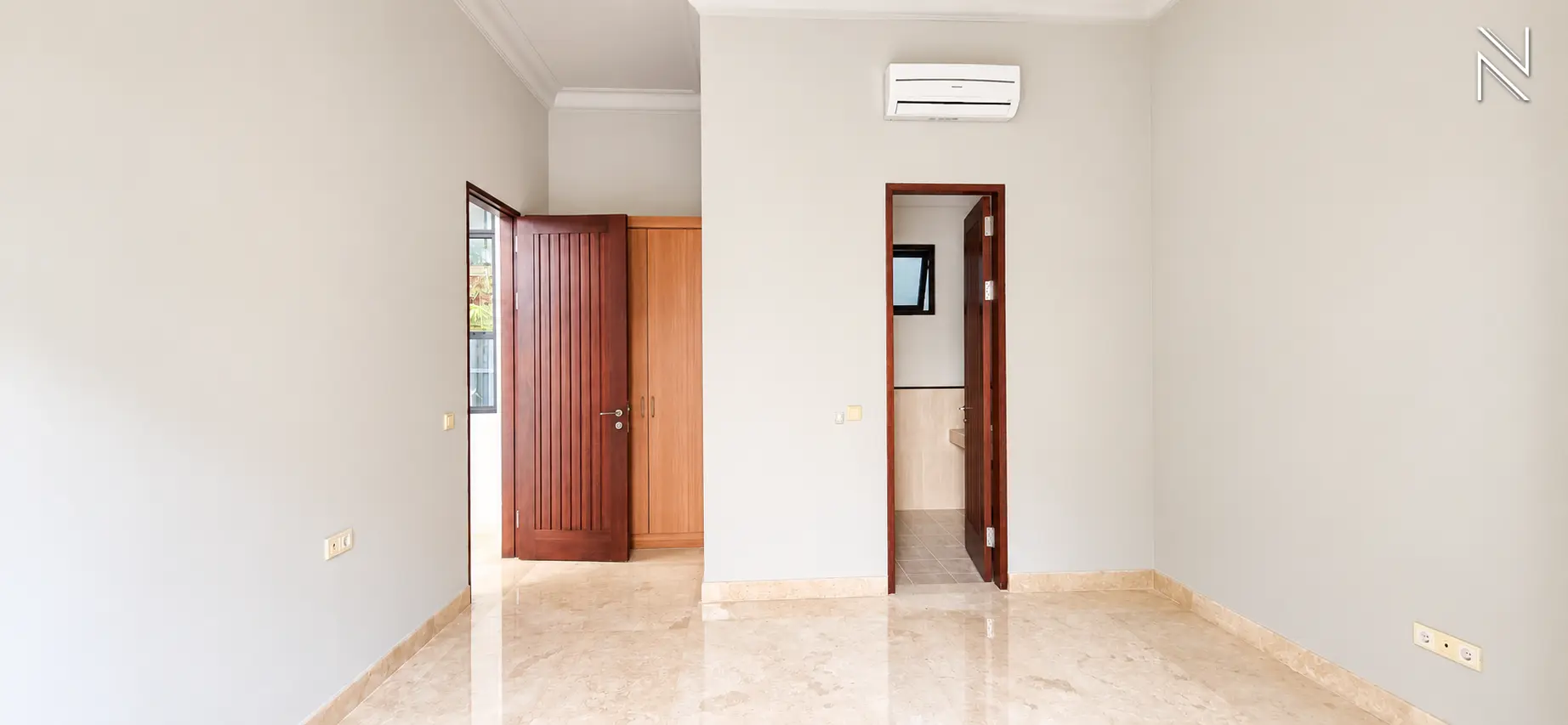Gaharu no.6 – Kamar Tidur 02 For Rent 5BR House South Jakarta Cilandak CLD029