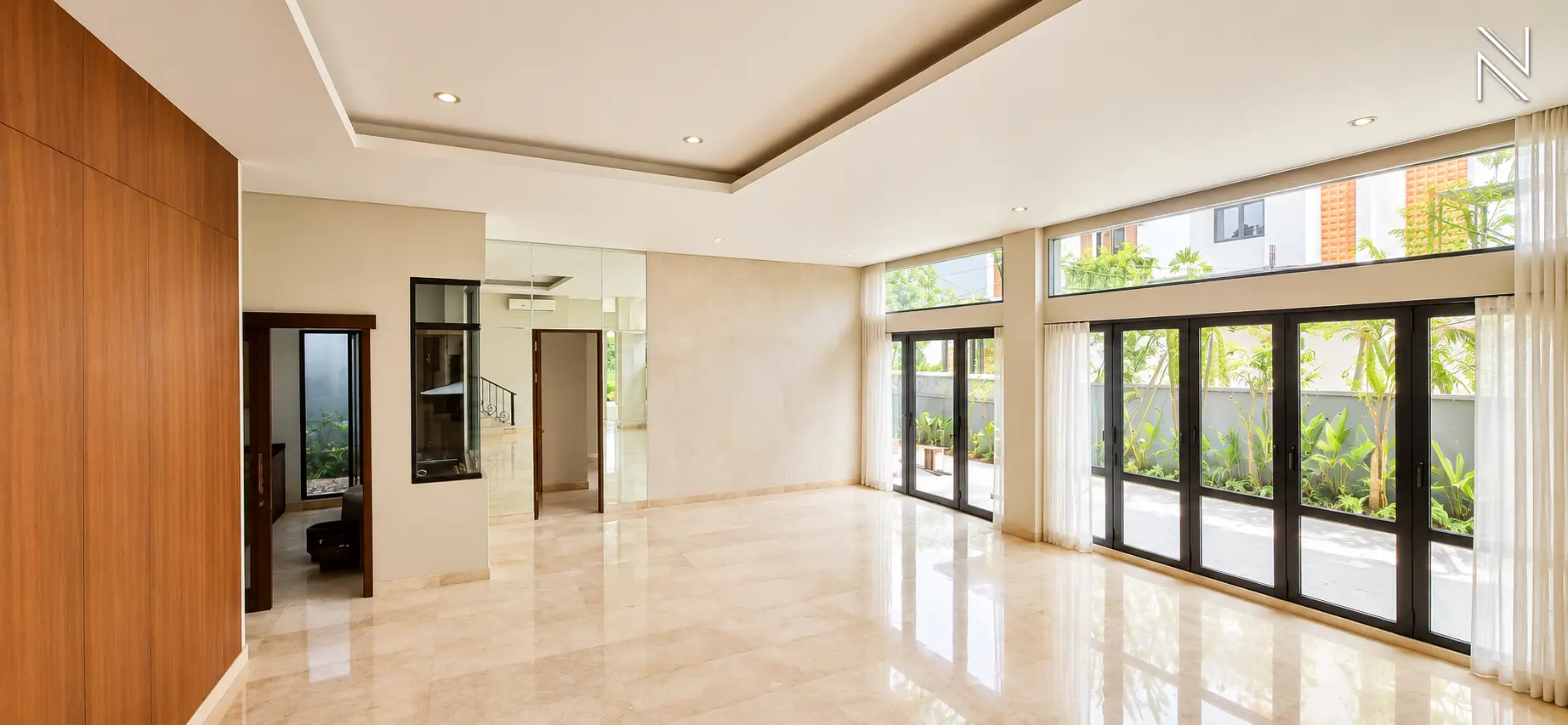 Gaharu no.6 – Ruang Keluarga 04 For Rent 5BR House South Jakarta Cilandak CLD029
