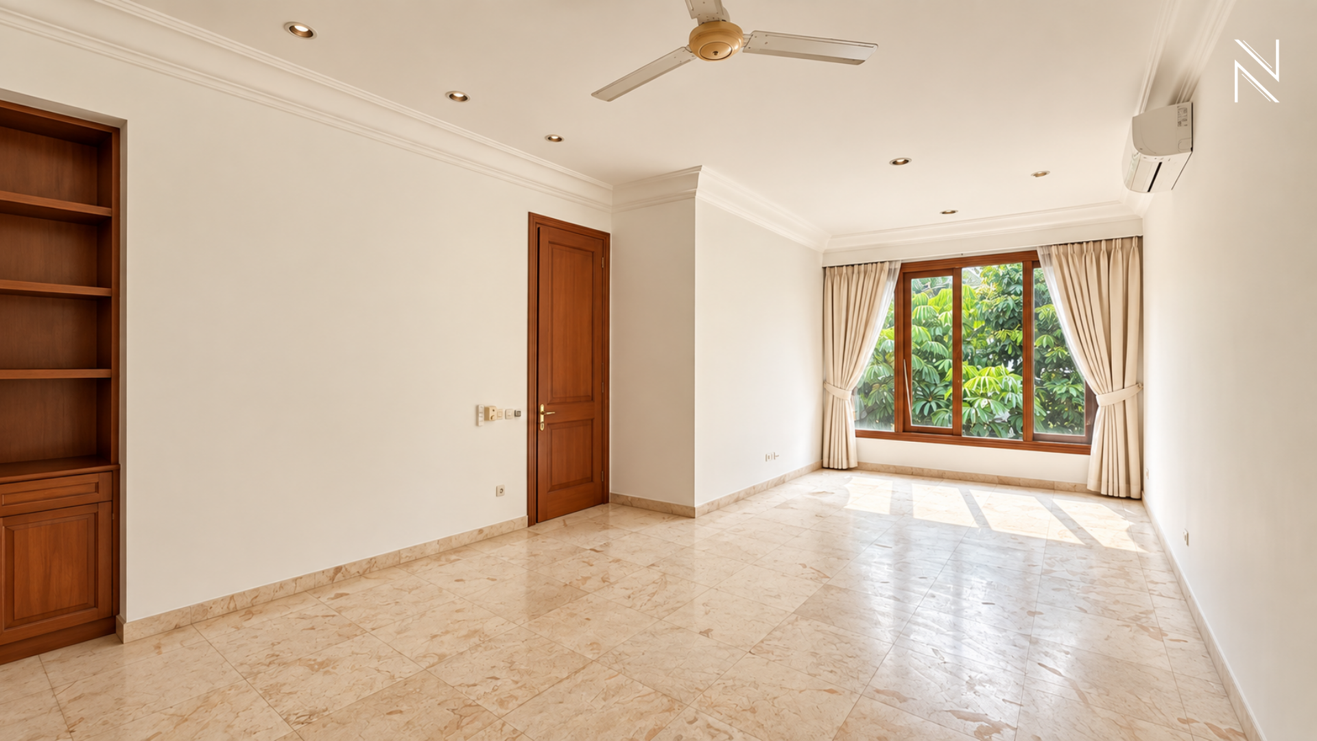 For Rent 5BR House South Jakarta Kebayoran Baru KBBR304