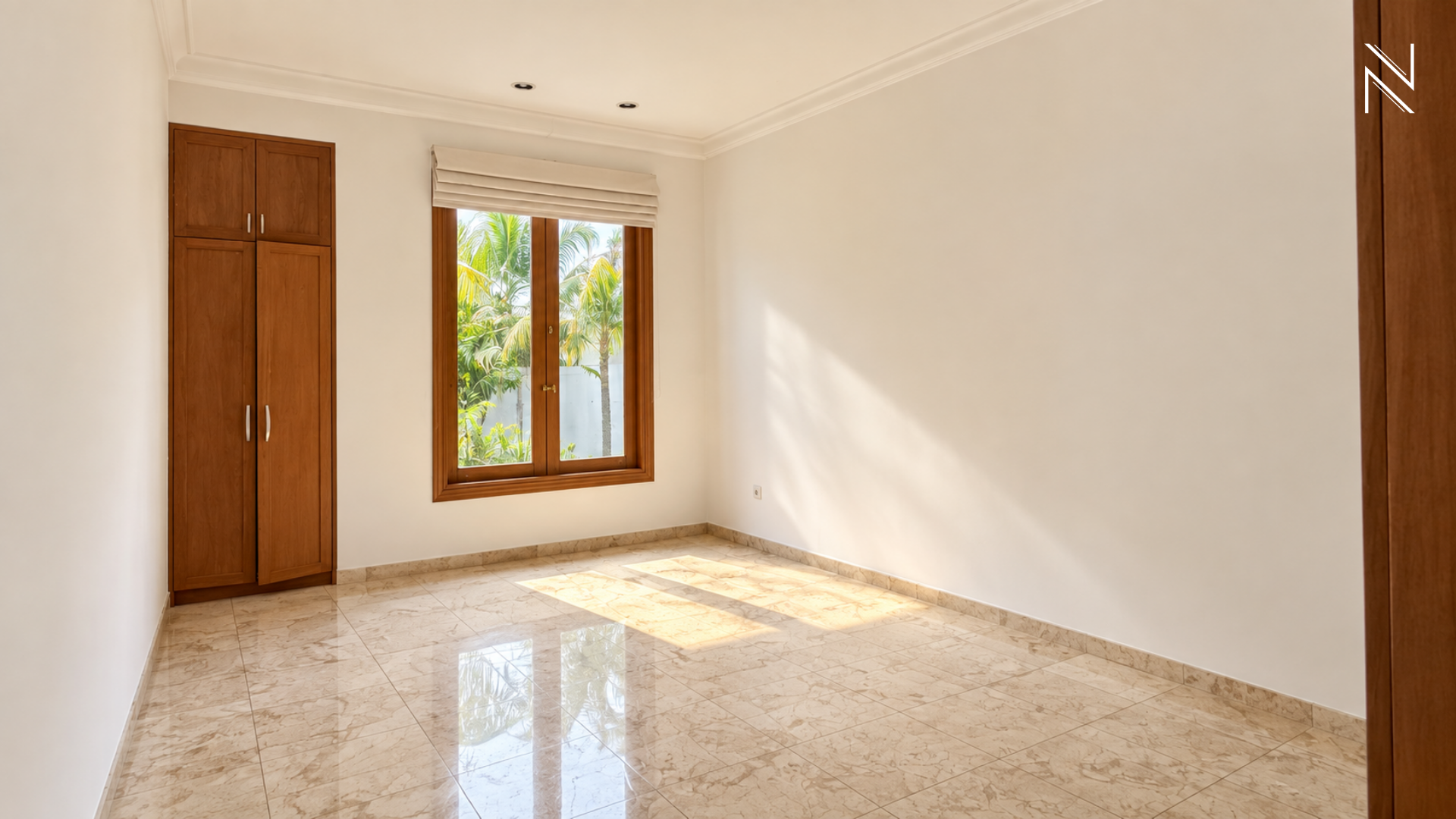 For Rent 5BR House South Jakarta Kebayoran Baru KBBR304