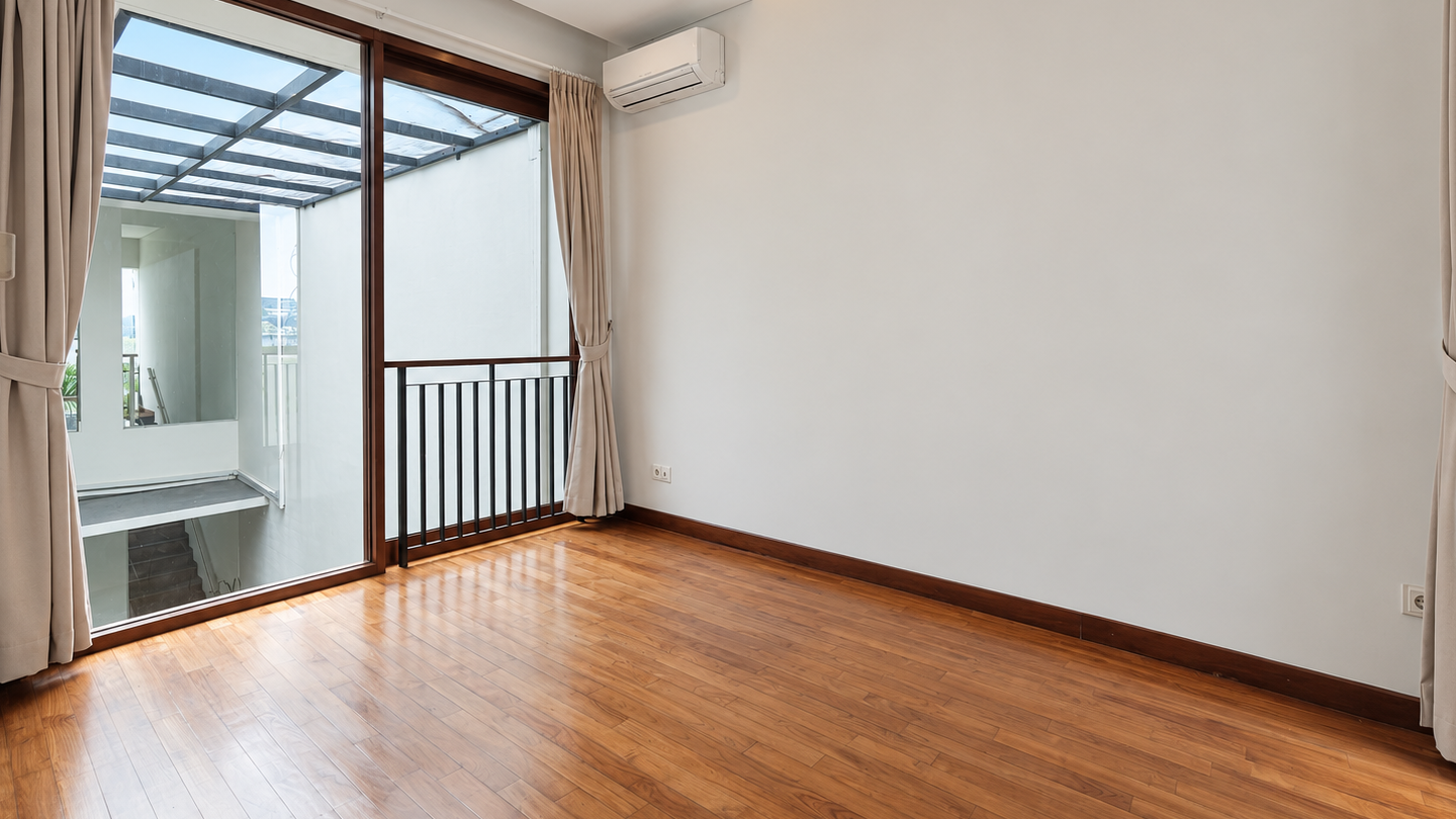 Jl. H. Soleh No. 1B-5BR-BEDROOM 2 ANGLE 1 For Buy 4BR House South Jakarta Kemang KMGTS090