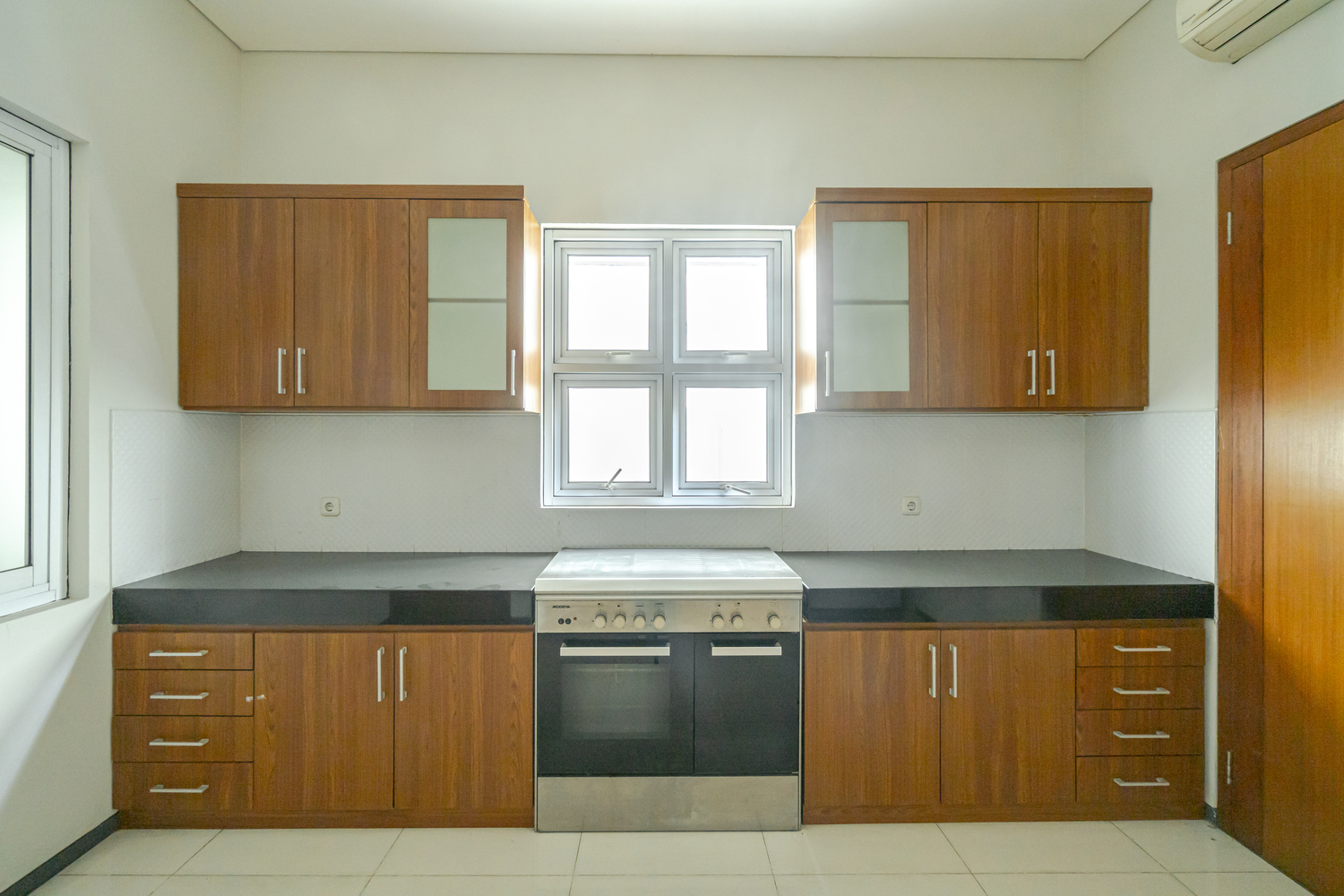 For Rent 4BR House South Jakarta Kebayoran Baru KBBR189
