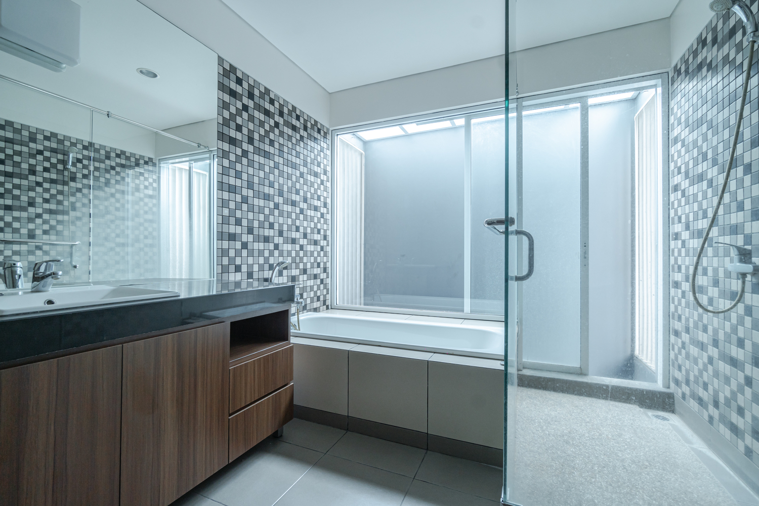 For Rent 4BR House South Jakarta Kebayoran Baru KBBR212