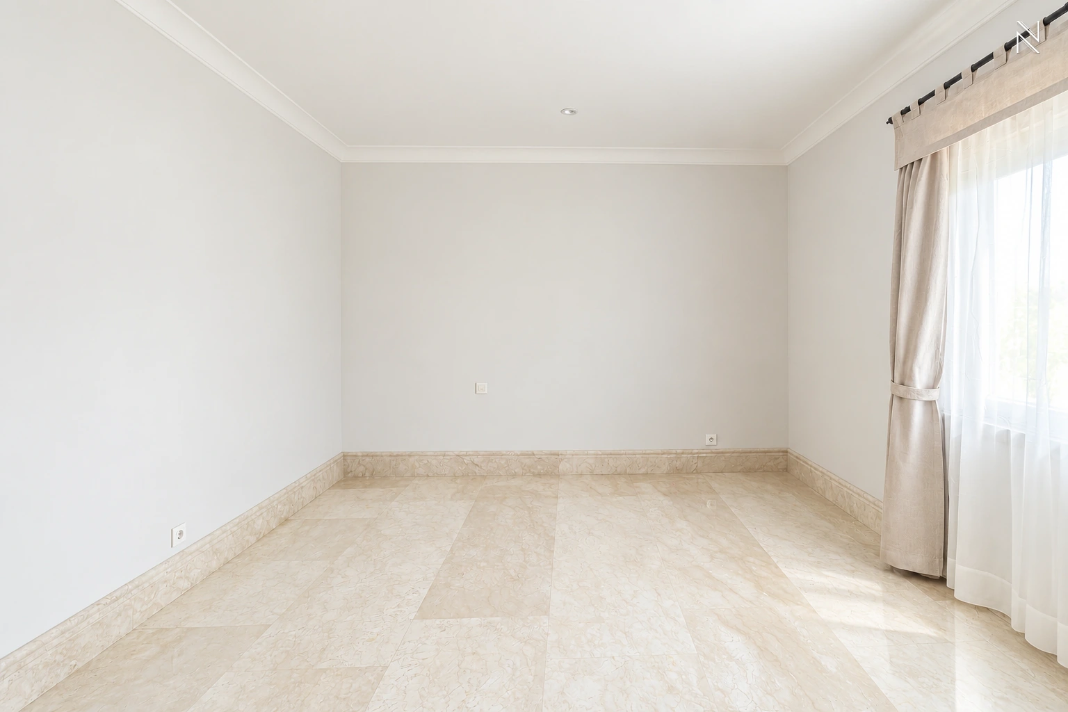 Kemang V 26 Residence Unit K – Bedroom 01 View 01 For Rent 3BR House South Jakarta Kemang KMG131