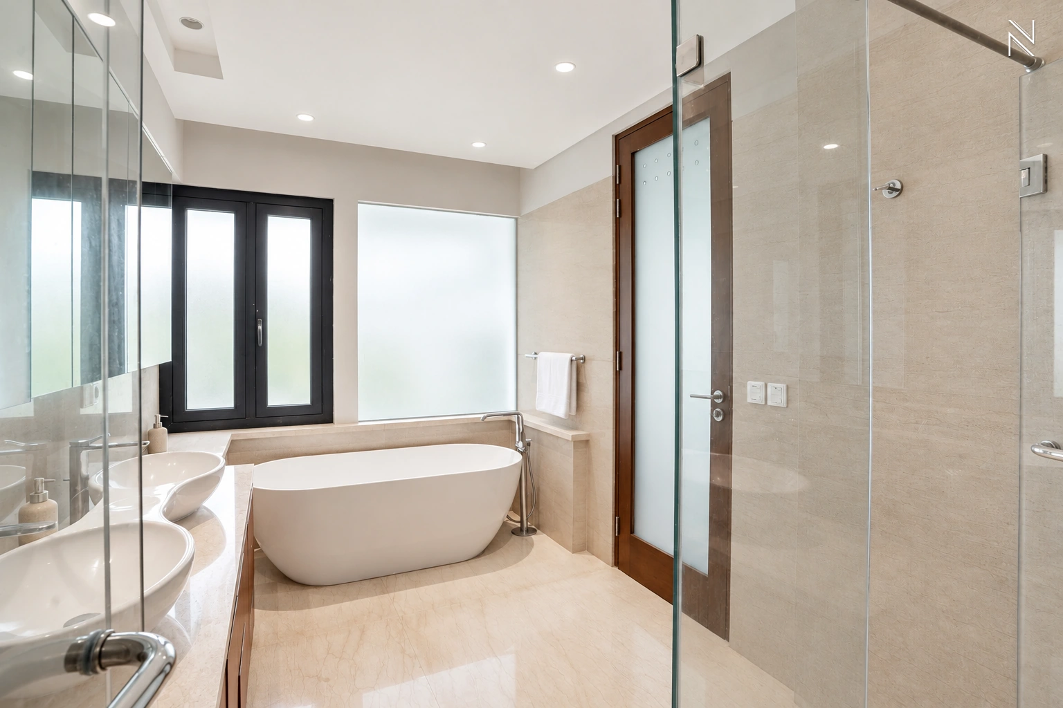 BDN 1 No. 12 Kav C – CLD120 – Bathroom Bathtub View 03 – Photo 41 For Rent 4BR House South Jakarta Cilandak CLD120
