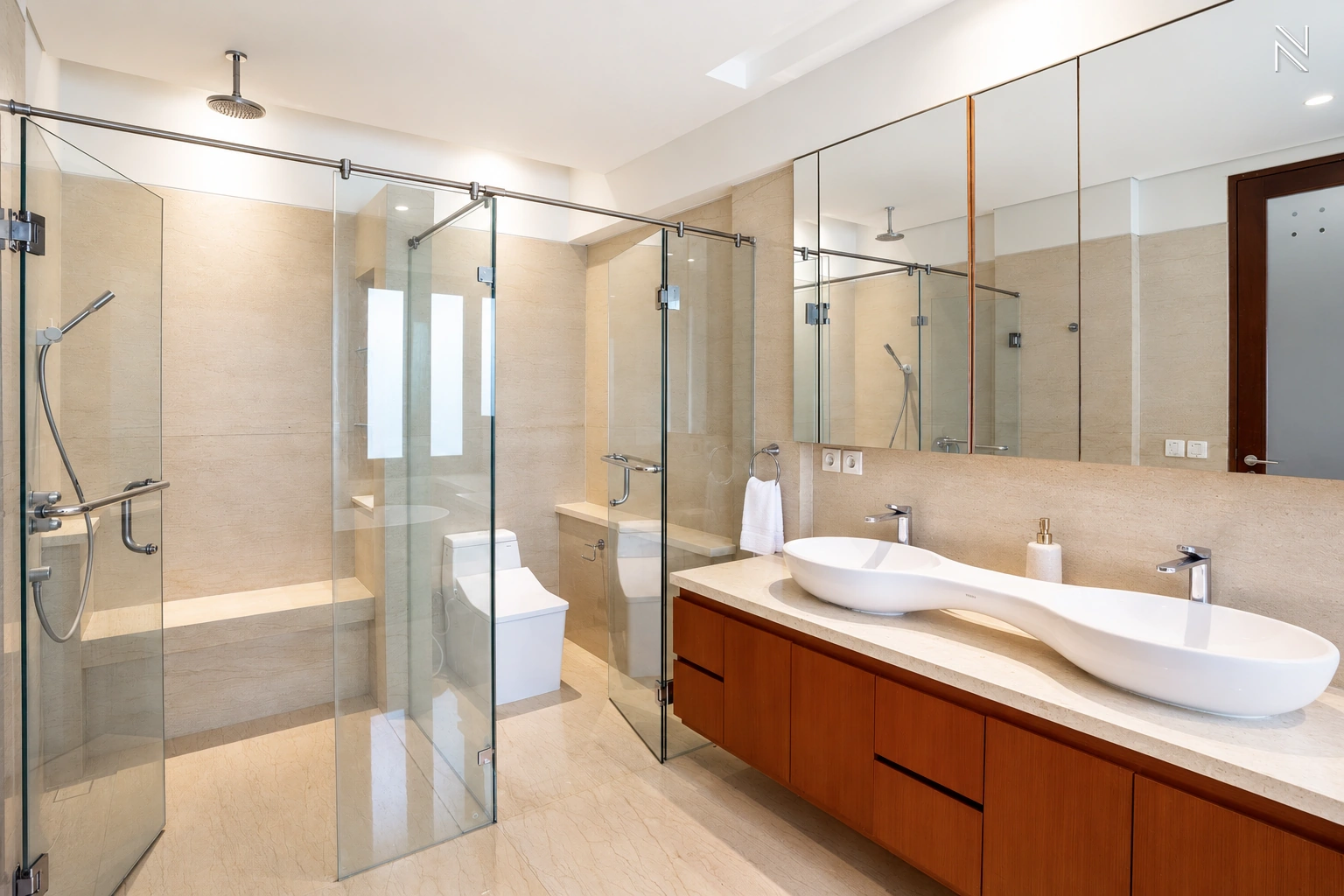 BDN 1 No. 12 Kav C – CLD120 – Bathroom Double Vanity View 03 – Photo 39 For Rent 4BR House South Jakarta Cilandak CLD120