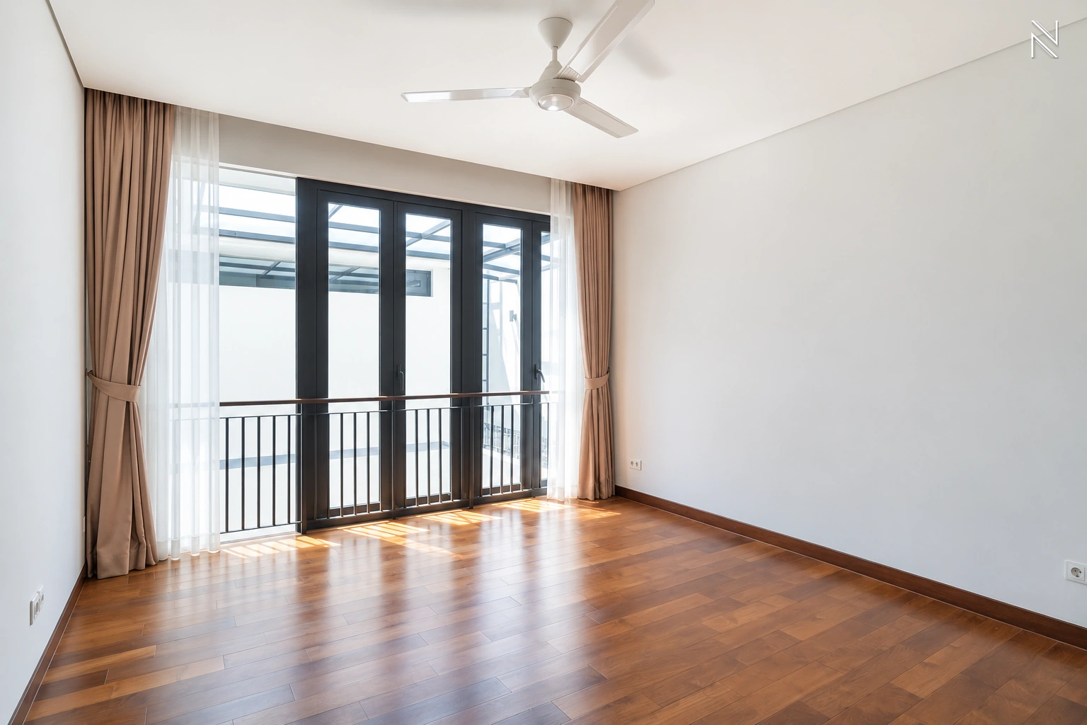 BDN 1 No. 12 Kav C – CLD120 – Bedroom Balcony View – Photo 13 For Rent 4BR House South Jakarta Cilandak CLD120