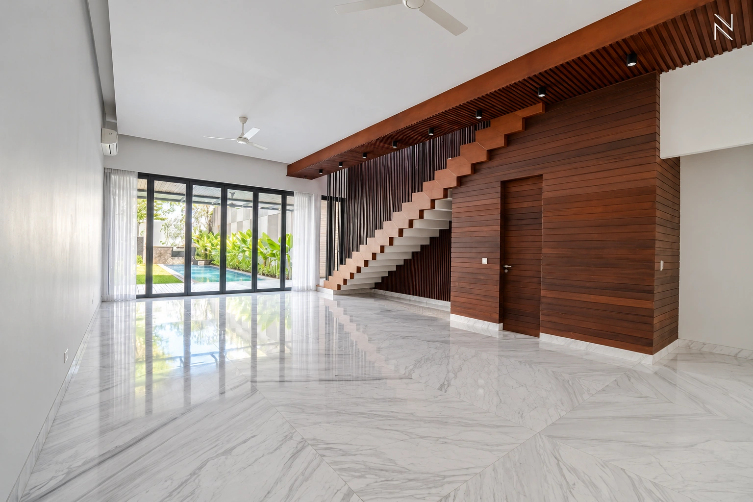 BDN 1 No. 12 Kav C – CLD120 – Living Dining View 01 – Photo 05 For Rent 4BR House South Jakarta Cilandak CLD120